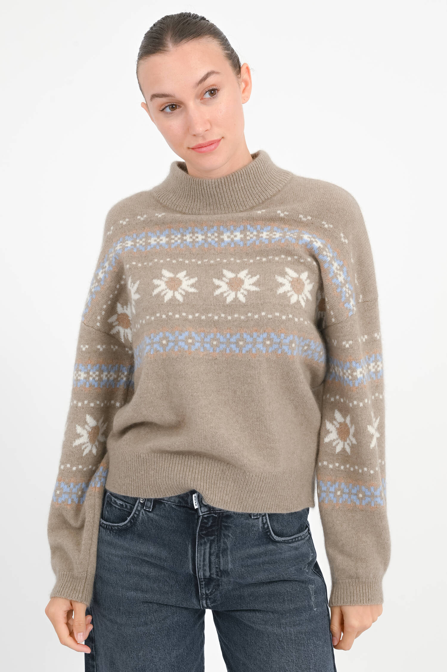 Winterlicher Pullover aus Wollmix in Hellbraun