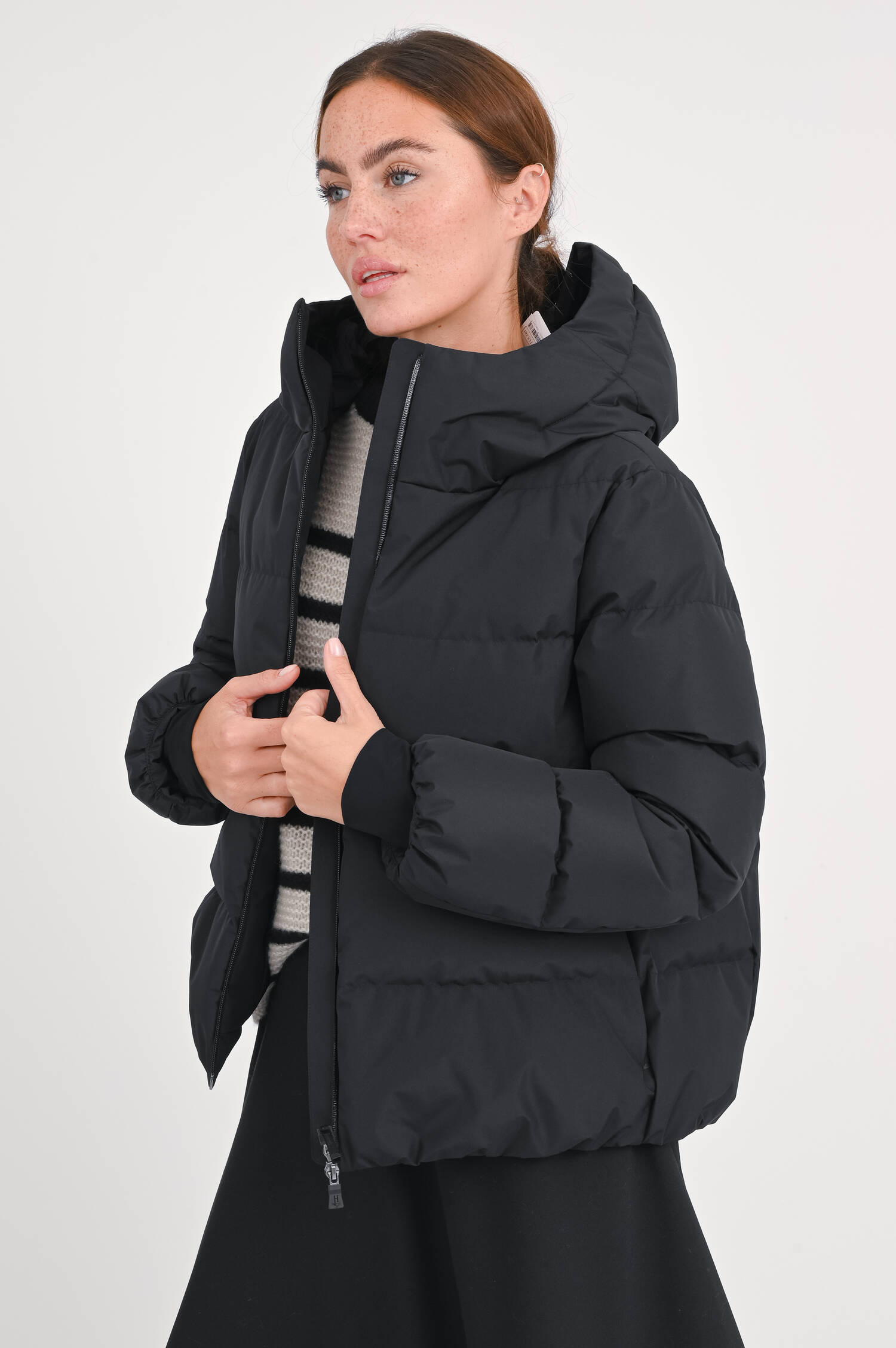 Stepp-Jacke in mattem Schwarz