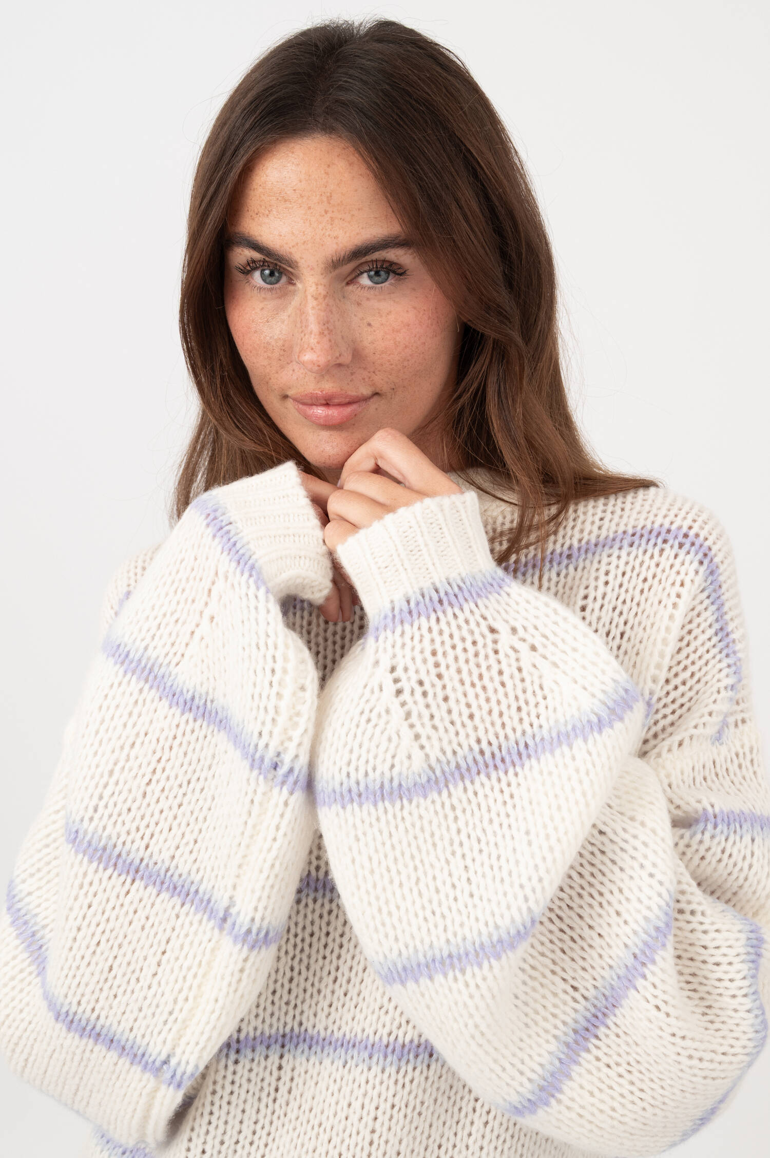 Cashmere-Seiden-Pullover SABELLE in Weiß/Lavendel