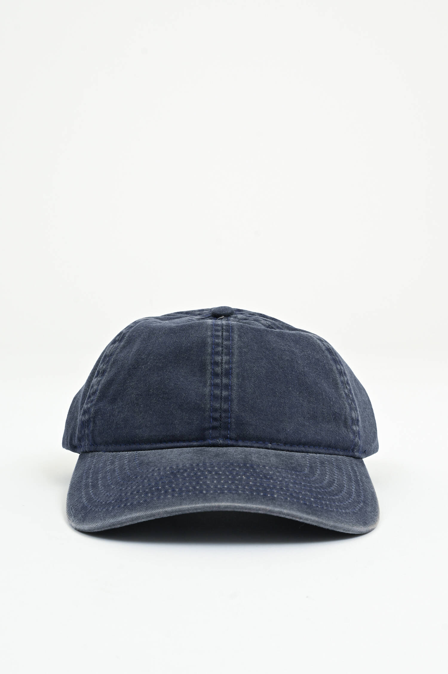 Basecap in Washed Navy