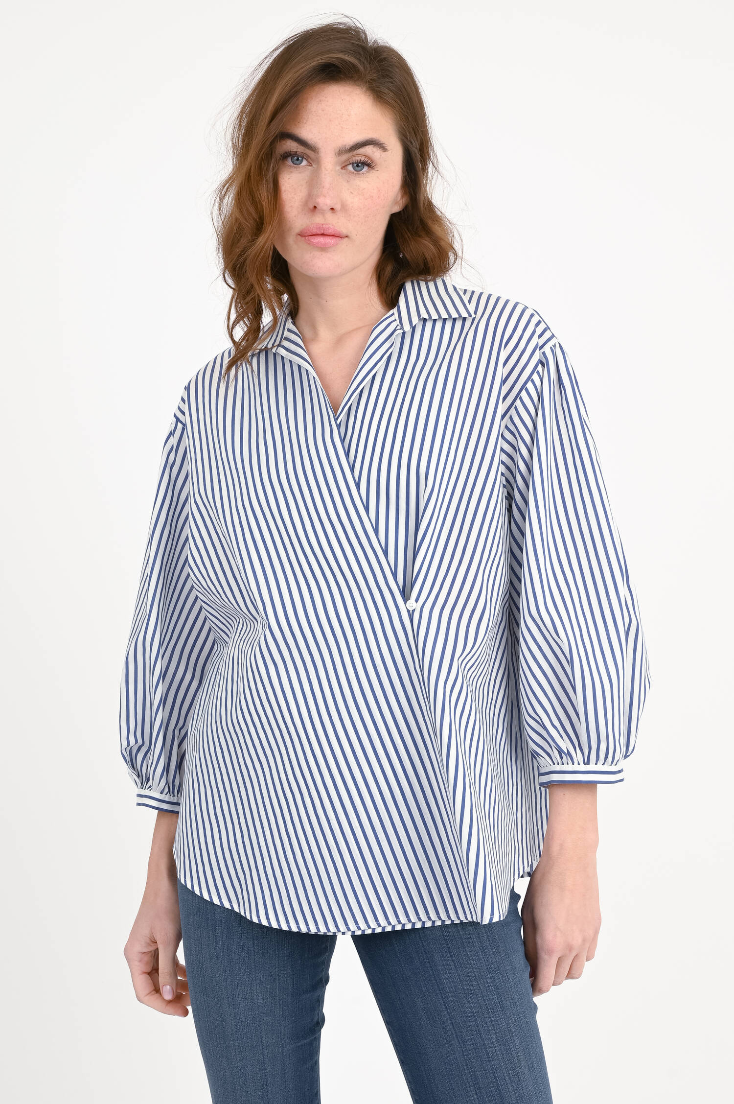 Asymmetrische Bluse CECI in Blau/Weiß gestreift