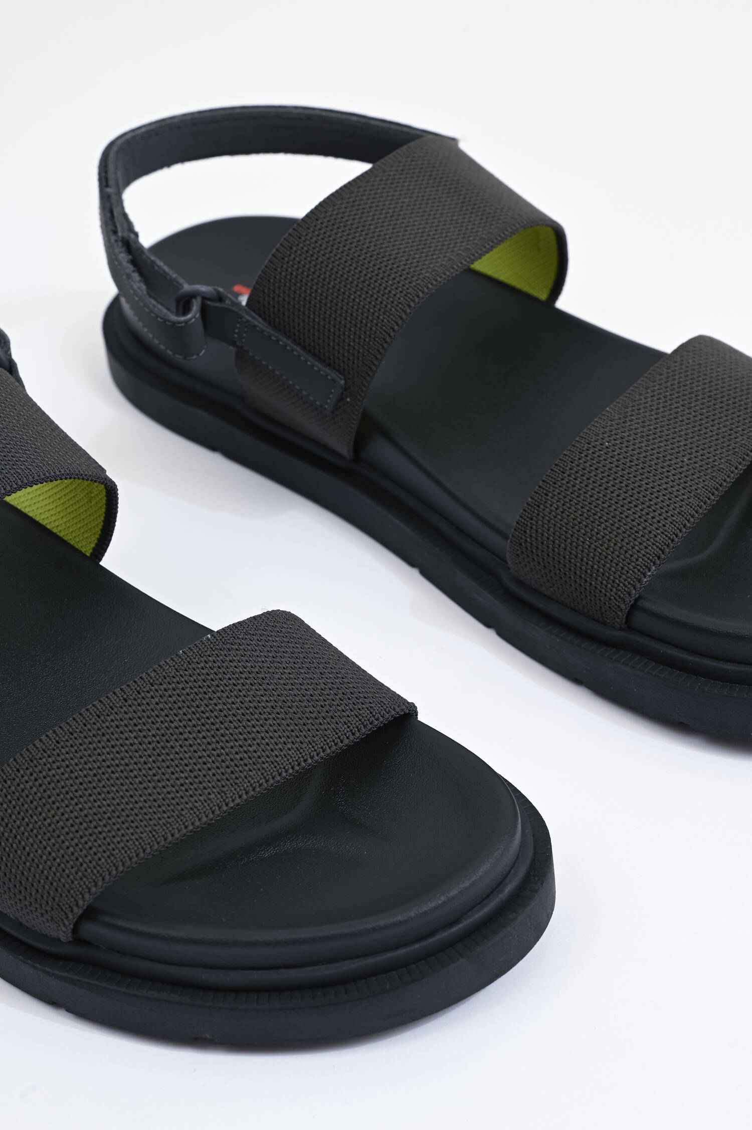 Chunky Sandale TAIS in Schwarz