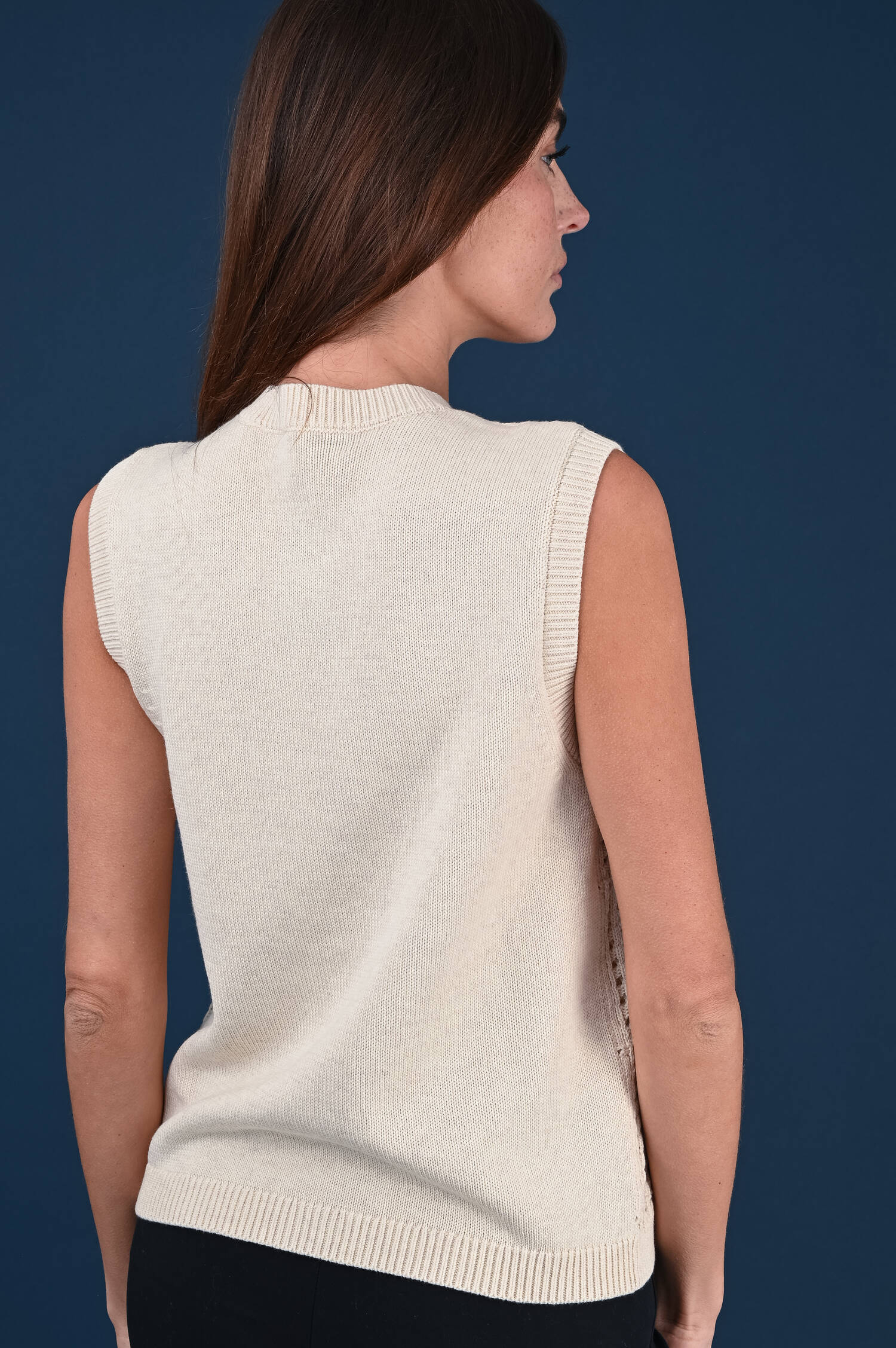 Lochstrickweste in Beige