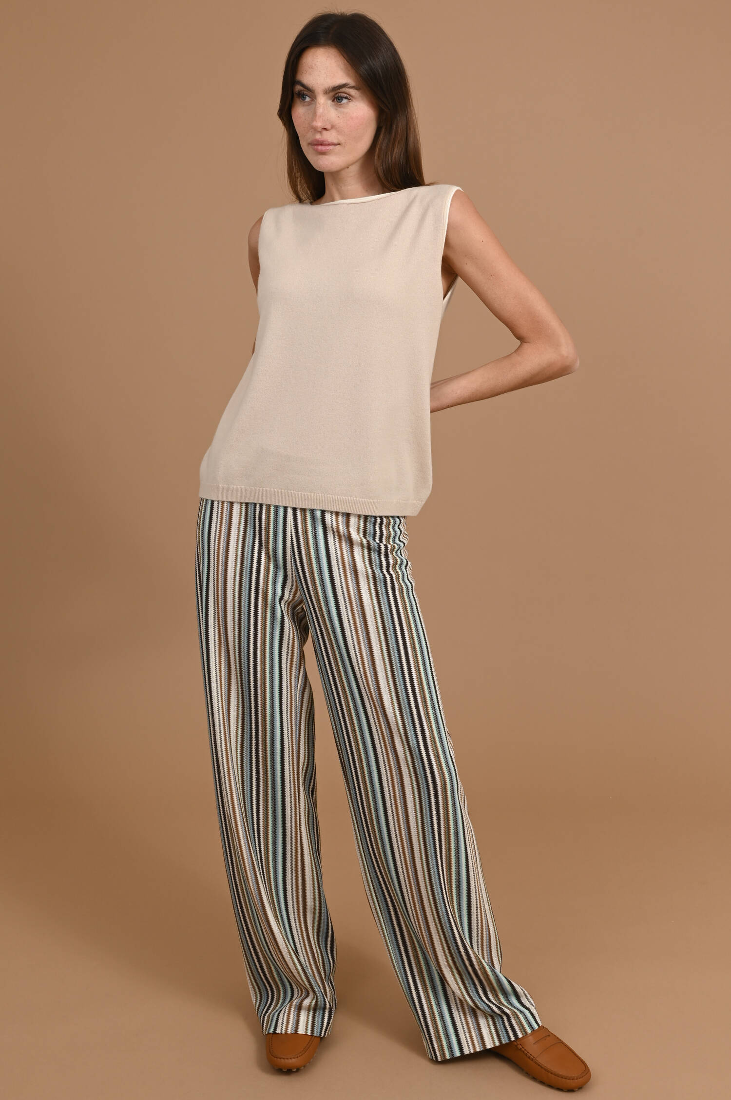 Ärmelloser Cashmere Pullover in Beige