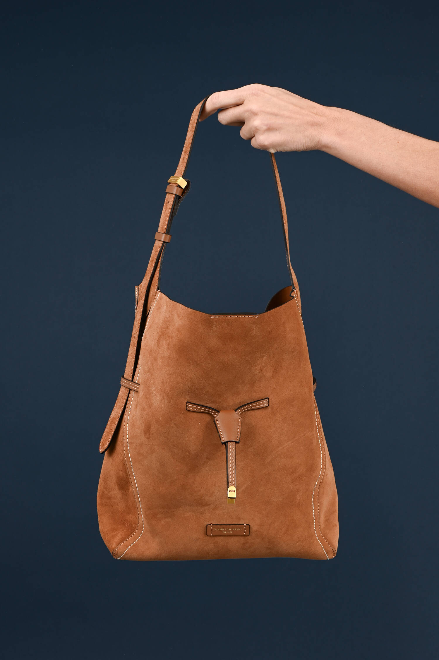 Veloursleder Tasche SIENNA in Caramel