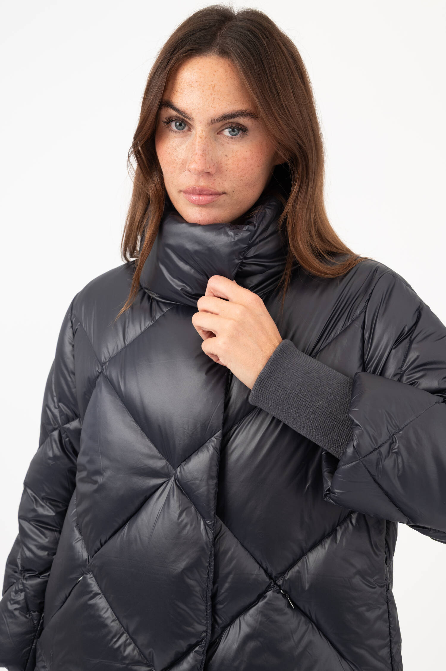 Daunensteppjacke HELENA in NAvy Daunensteppjacke HELENA in NAvy