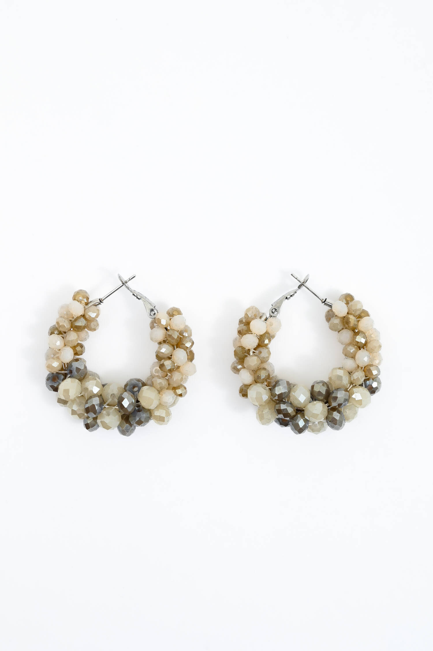 Creolen mit Kristallen in Opal White Creolen mit Kristallen in Opal White