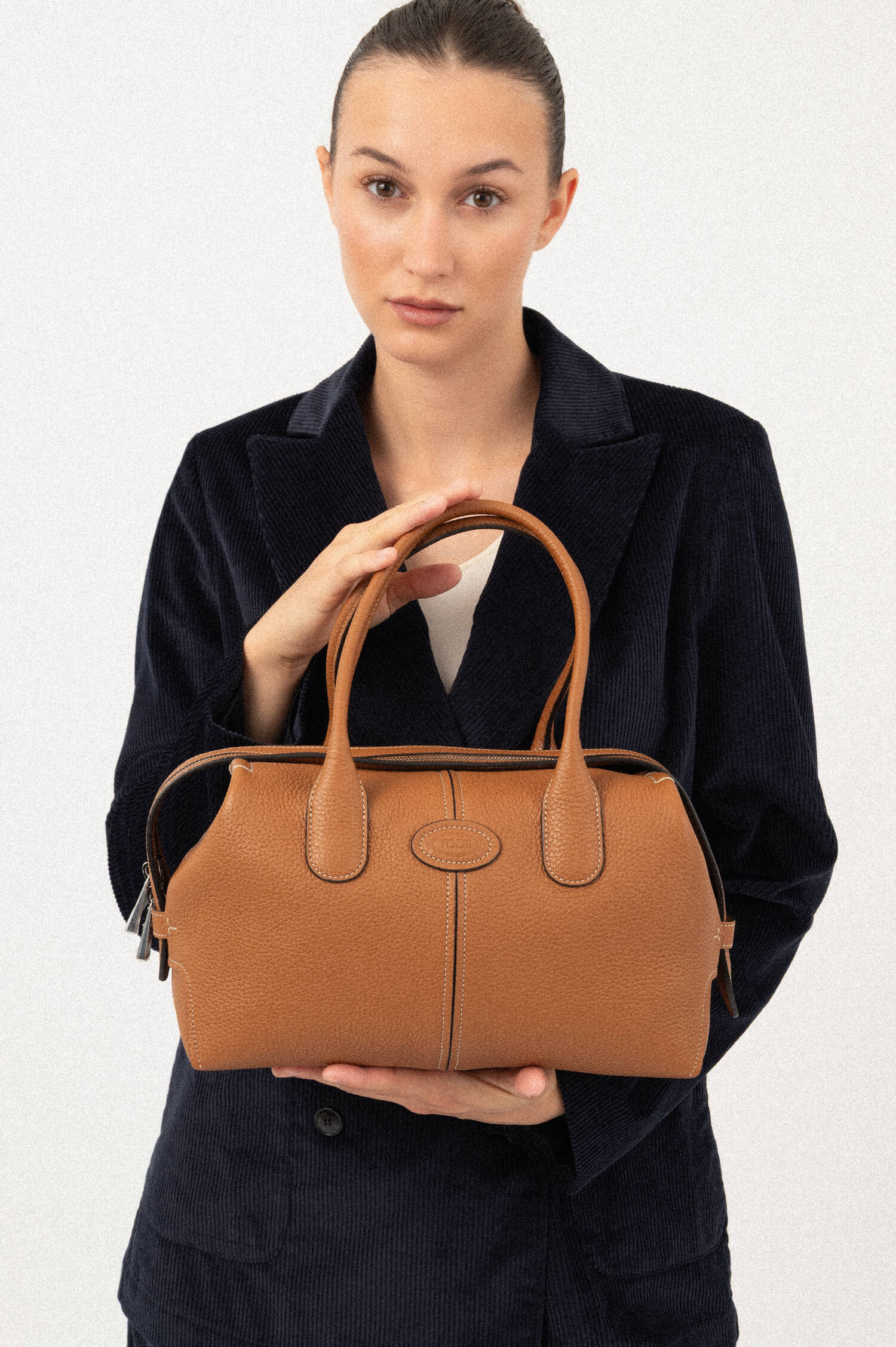 Genarbte Leder-Bowling-Bag in Braun Genarbte Leder-Bowling-Bag in Braun