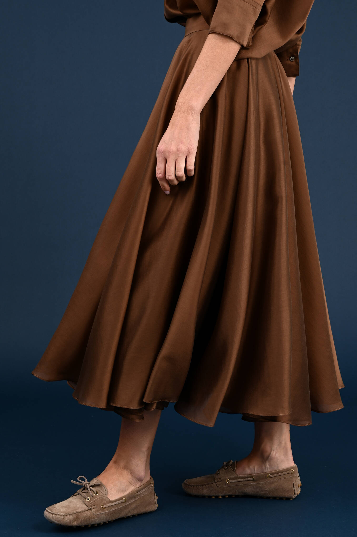 Satinrock in Chokobraun