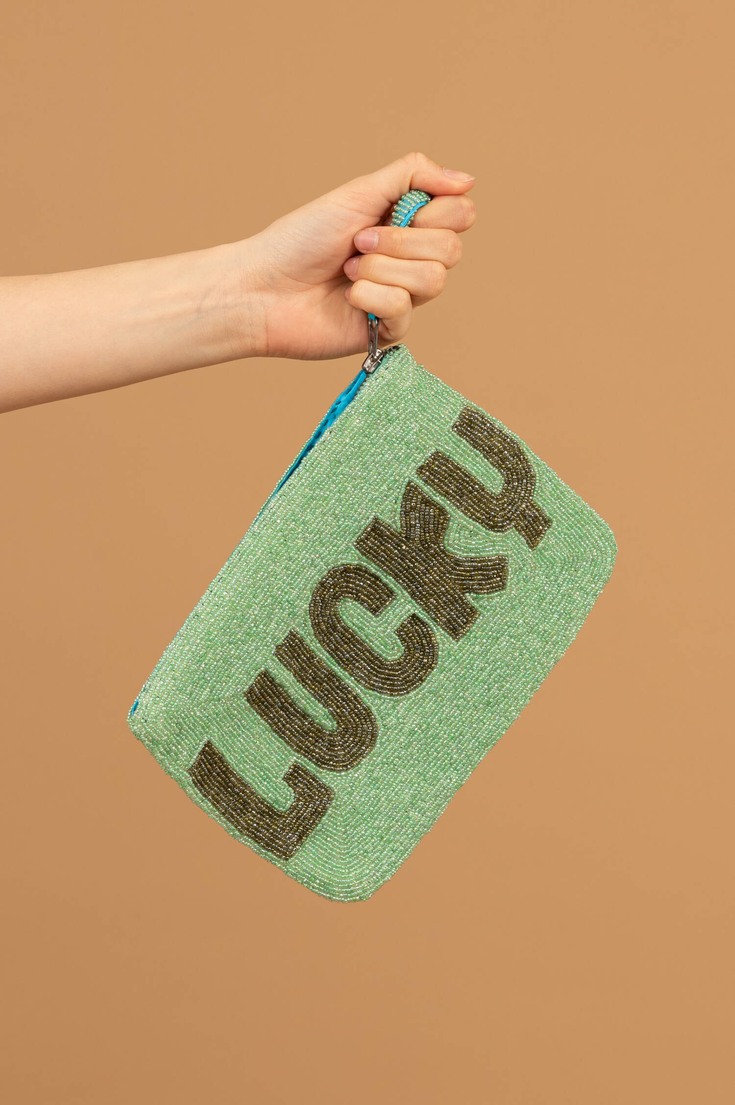 Perlen Clutch LUCKY in Türkis/Oliv