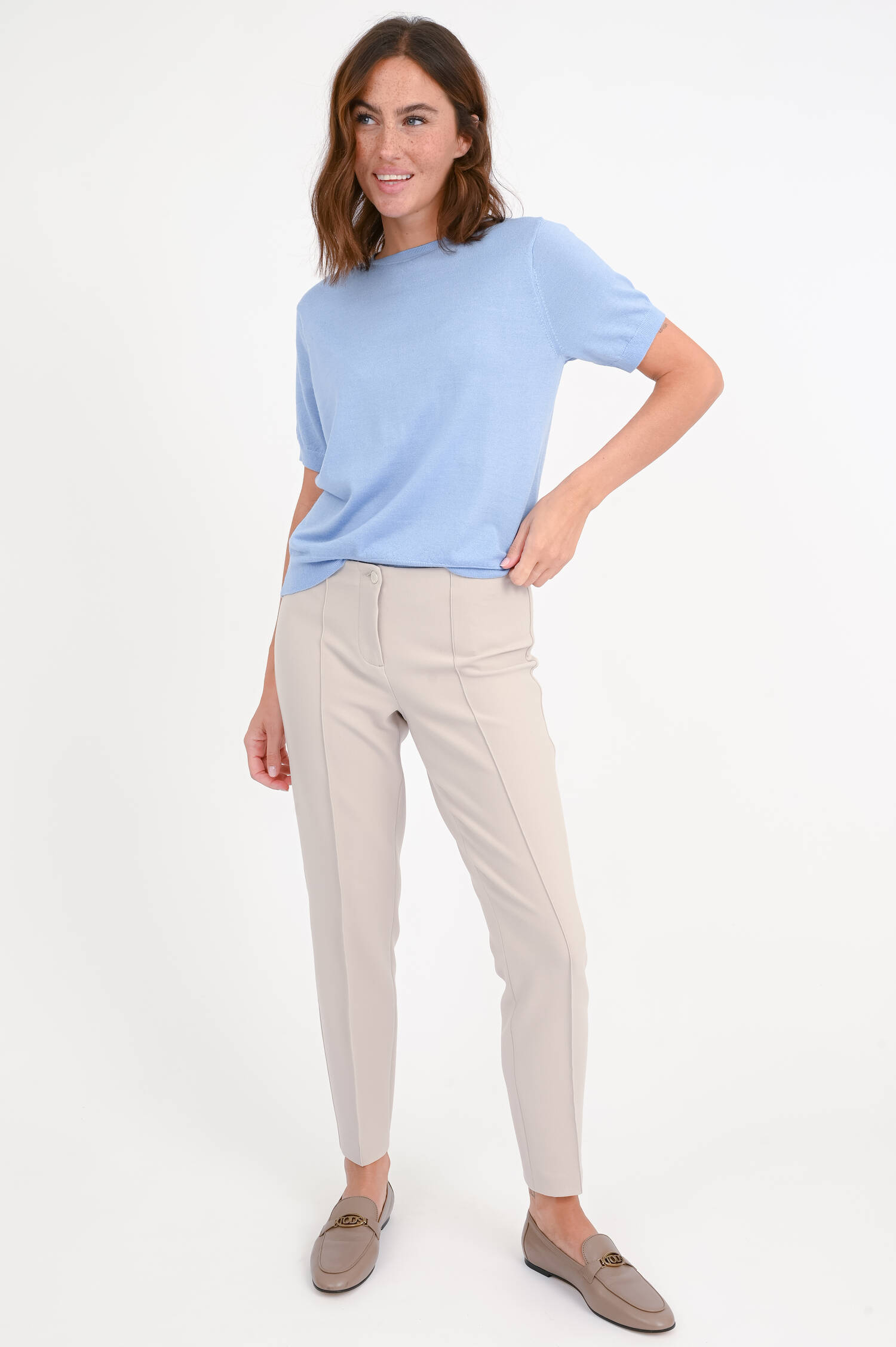 Kurzarm-Woll-Pullover in Hellblau