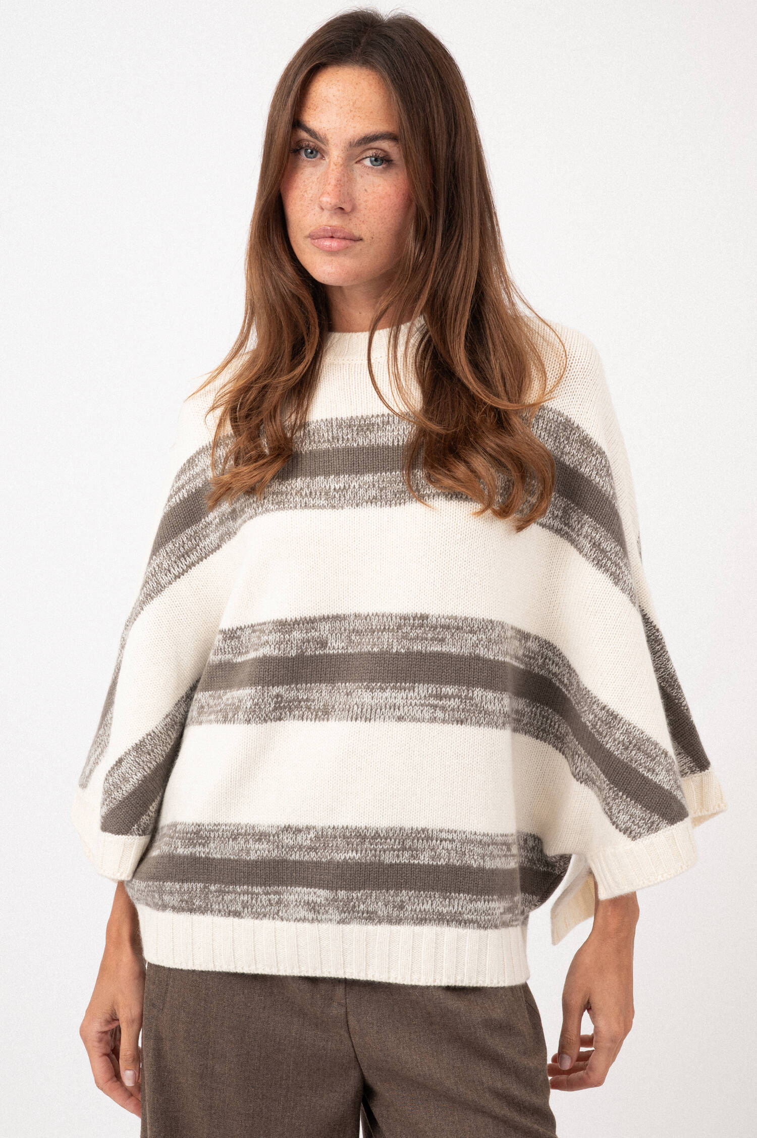 Gestreifter Boxy-Fit-Pullover in Beige/Taupe