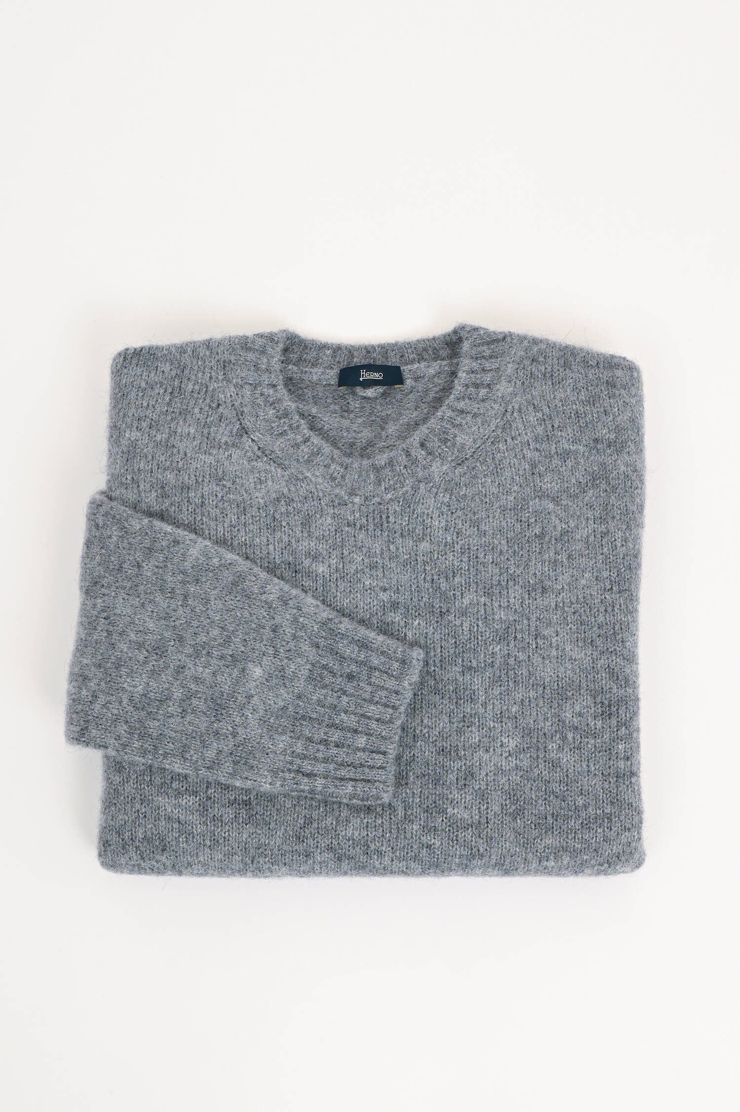 Strickpullover aus Alpaka-Woll-Mix in Grau Strickpullover aus Alpaka-Woll-Mix in Grau