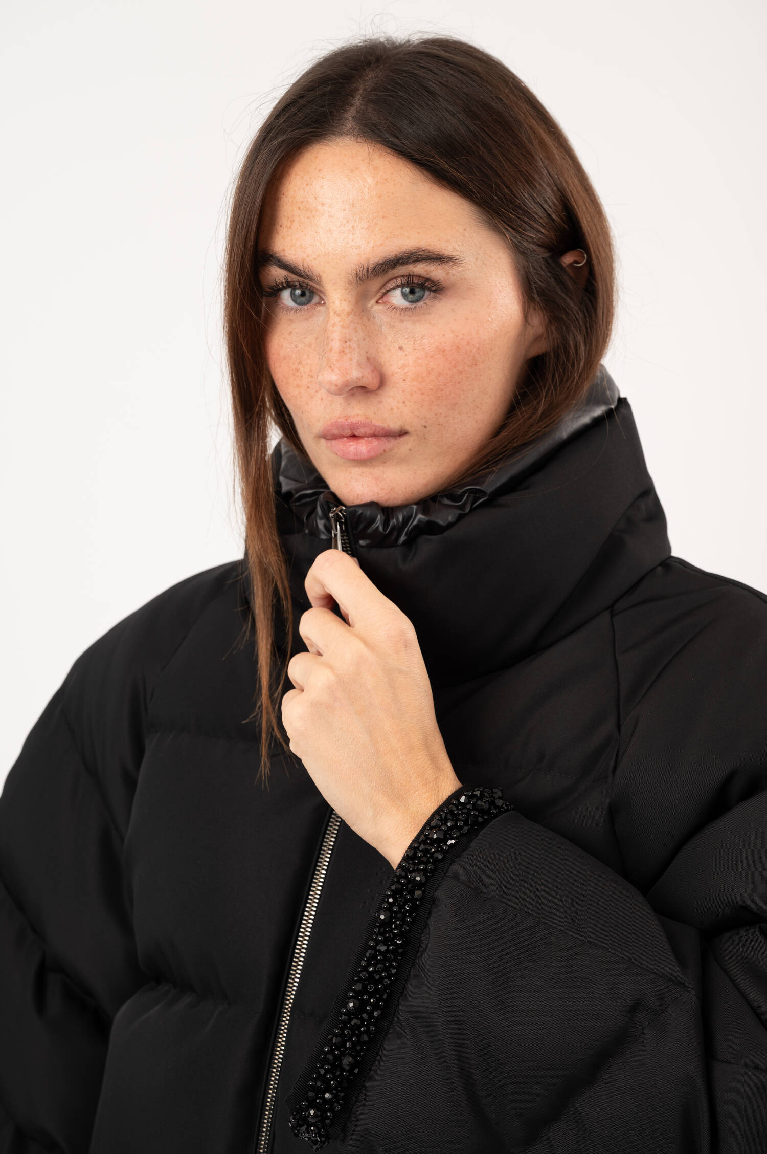 Daunenjacke HIRONDELLE in Schwarz Daunenjacke HIRONDELLE in Schwarz