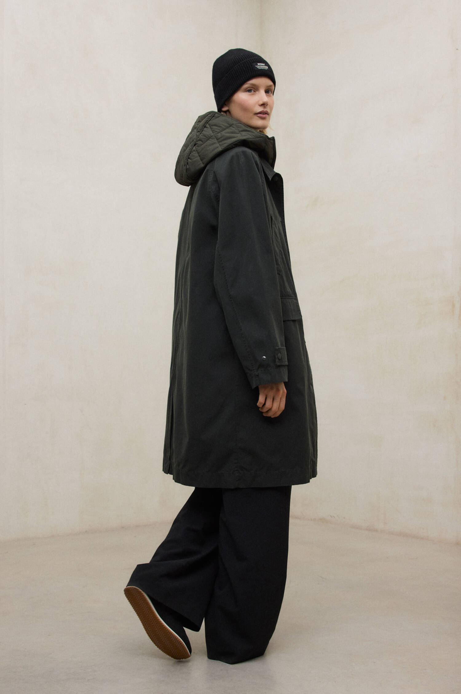 Mantel HYDEN mit integriertem Gilet in Dunkelgrün Mantel HYDEN mit integriertem Gilet in Dunkelgrün