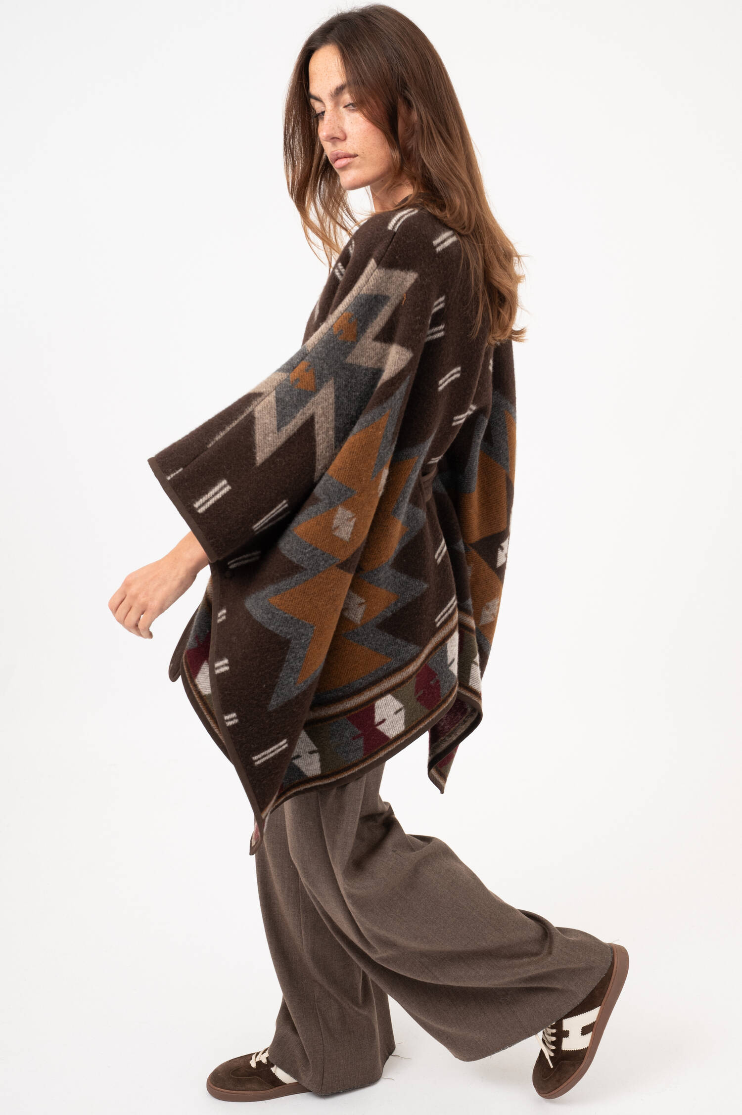 Woll-Mix-Ethno-Poncho in Braun Woll-Mix-Ethno-Poncho in Braun