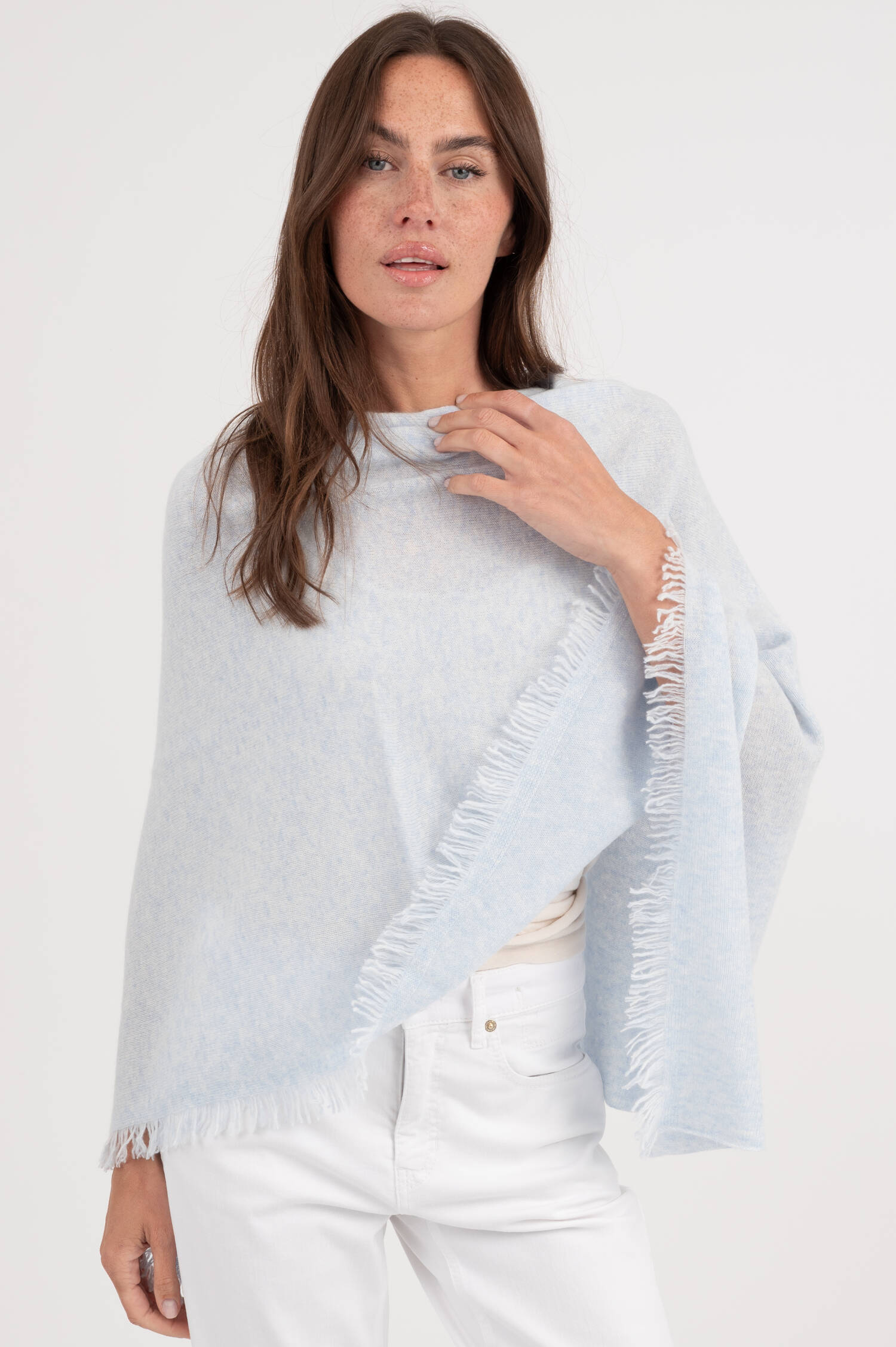 Poncho aus Cashmere in Ocean Poncho aus Cashmere in Ocean