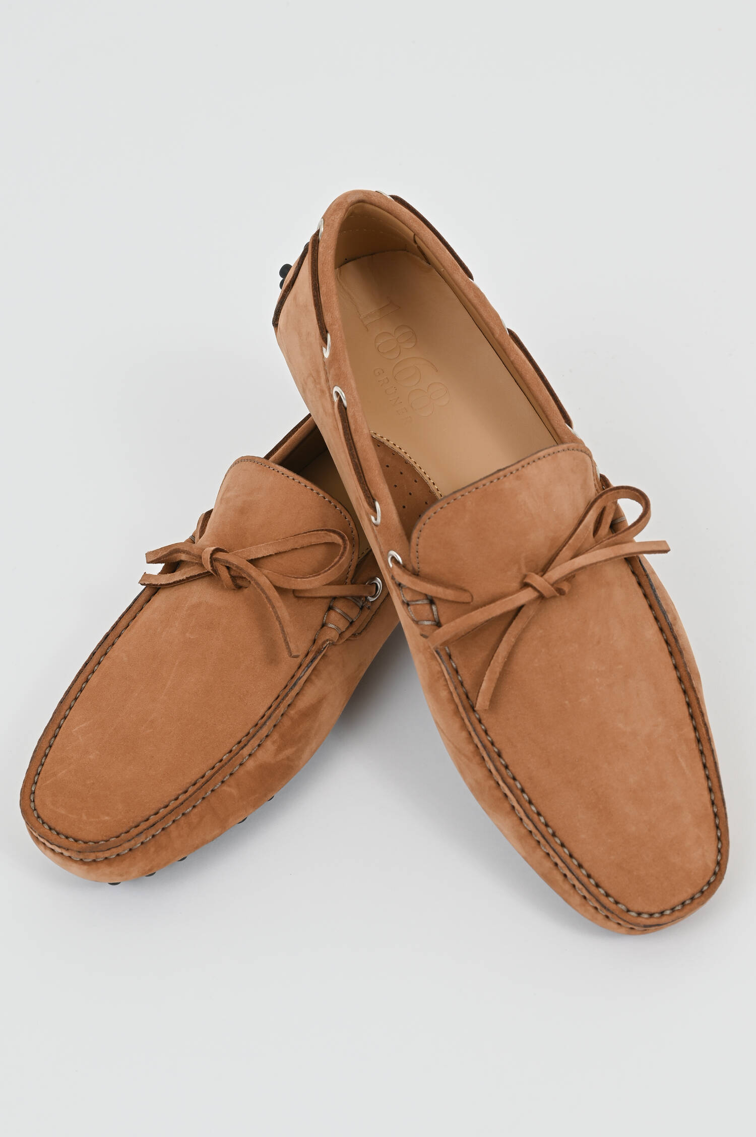 Veloursleder Mokkassins in Braun