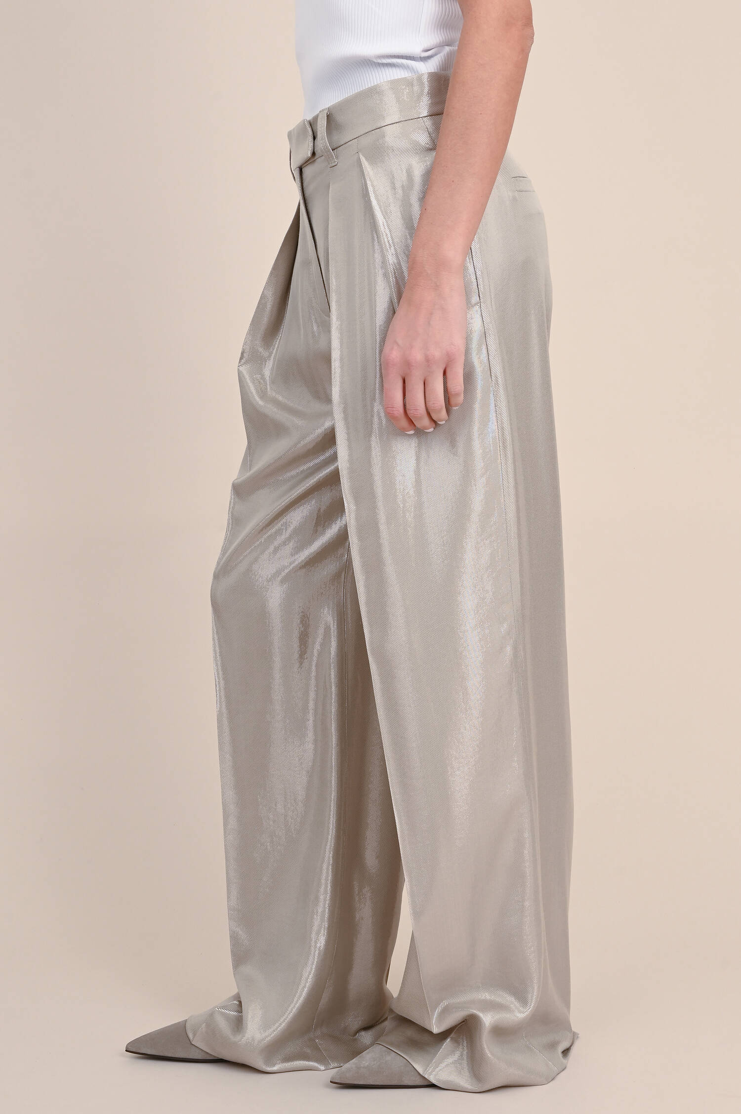 Weite Hose im Metallic-Look in Taupe/Gold