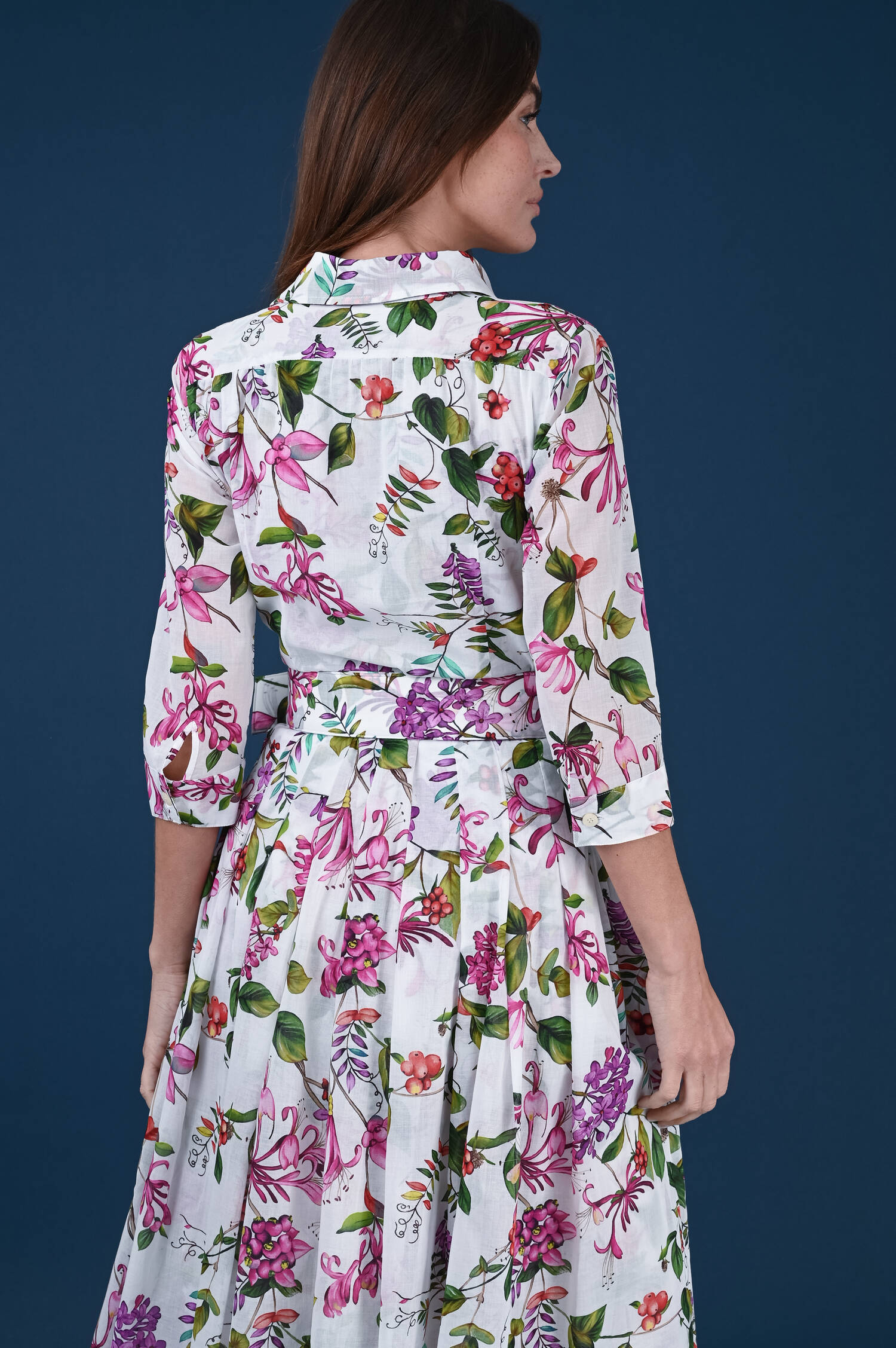 Kleid ASTER in Weiß/Pink gemustert