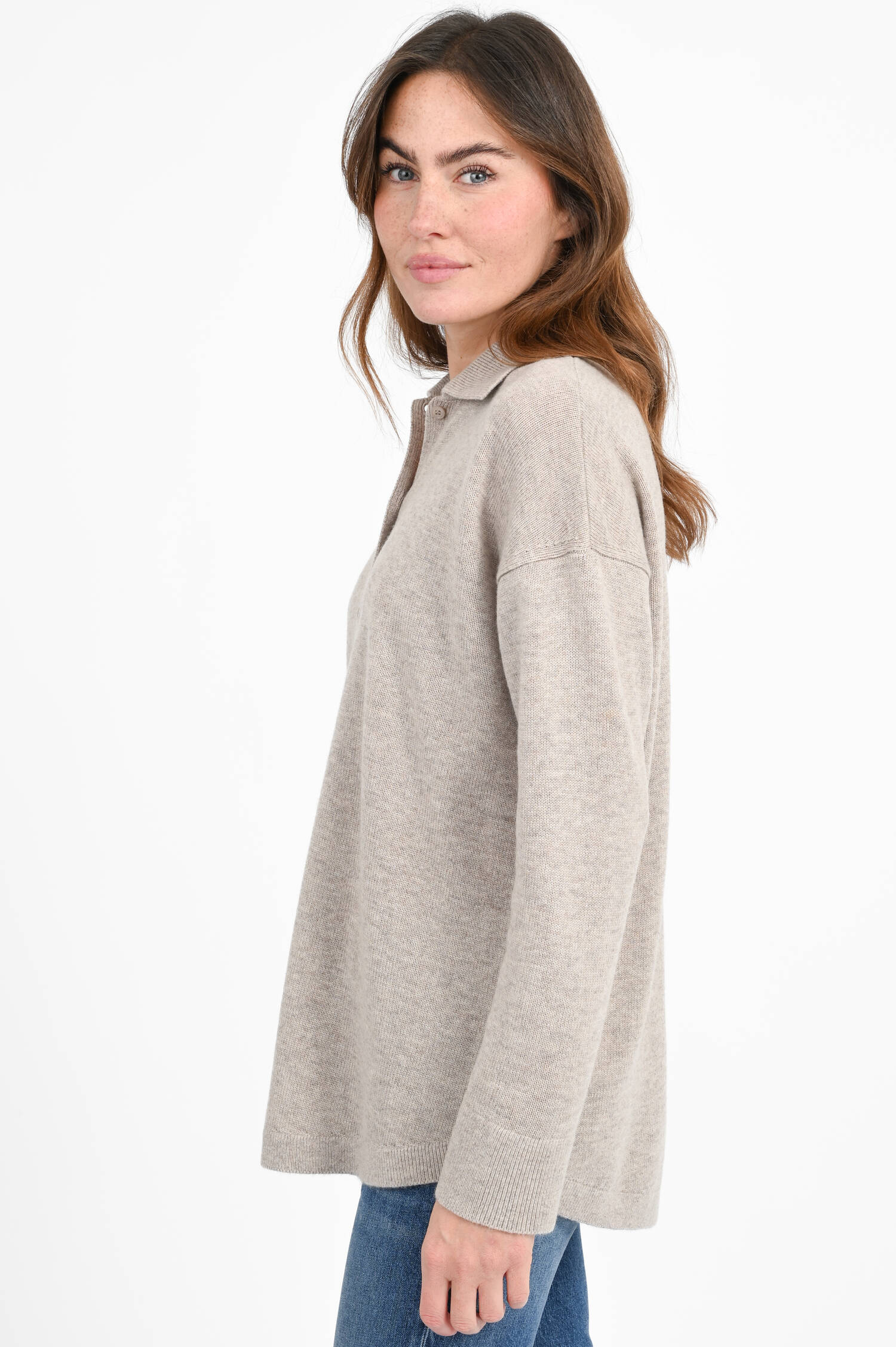 Strickweste GATTI mit Polokragen in Beige Strickweste GATTI mit Polokragen in Beige