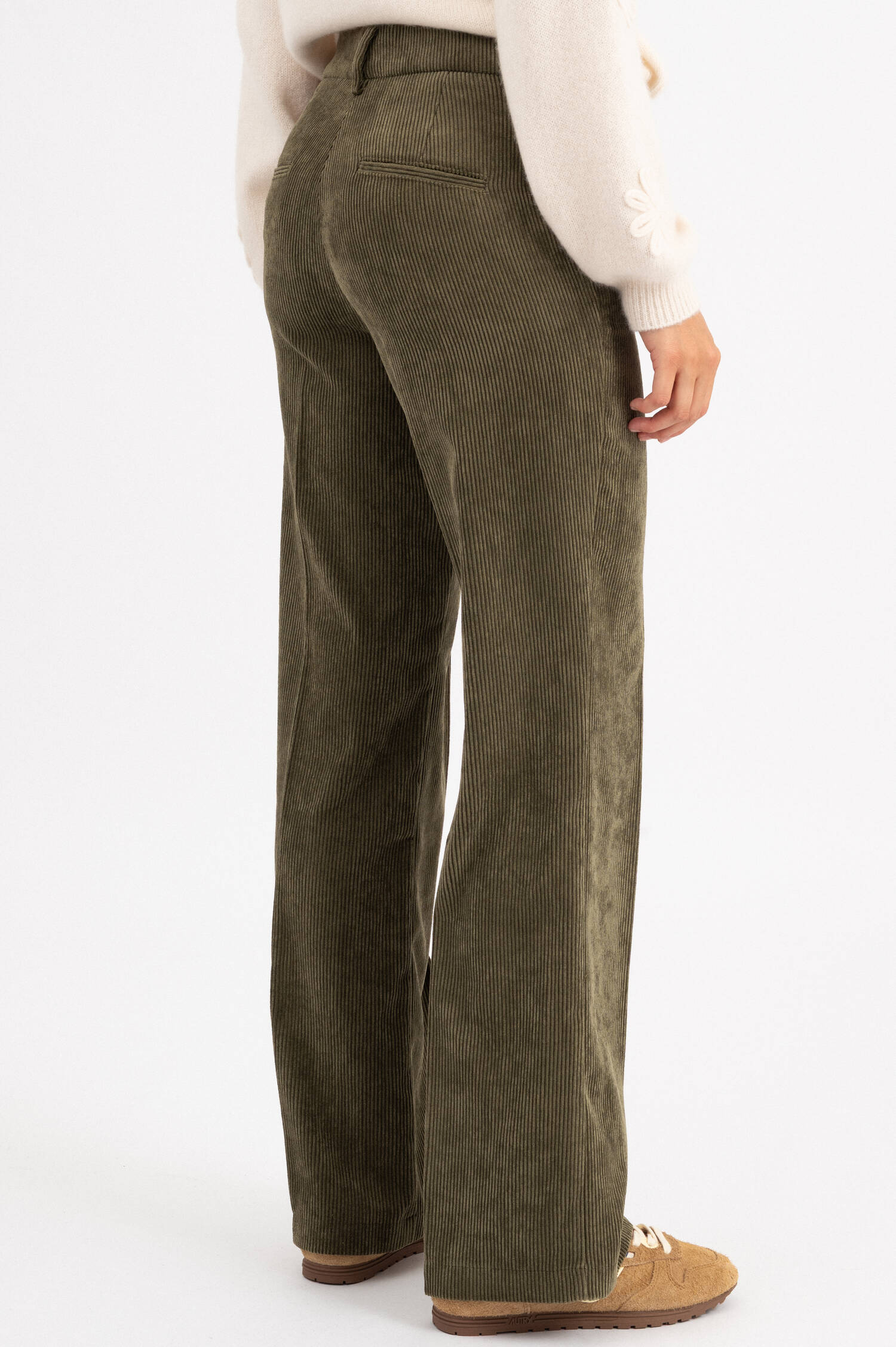 Cordhose AMELIE in Oliv Cordhose AMELIE in Oliv