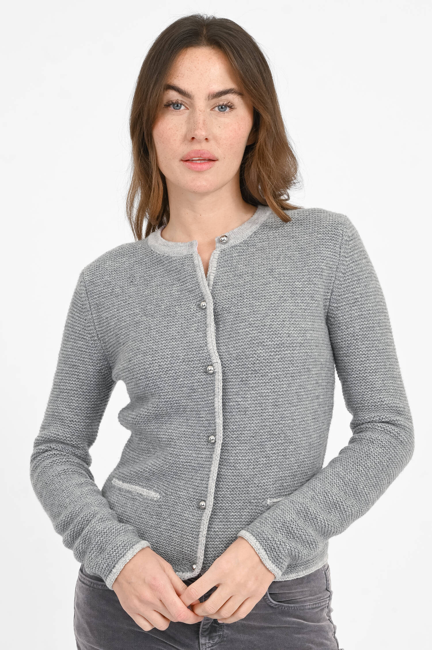 Woll-Strickjacke in Grau/Hellgrau