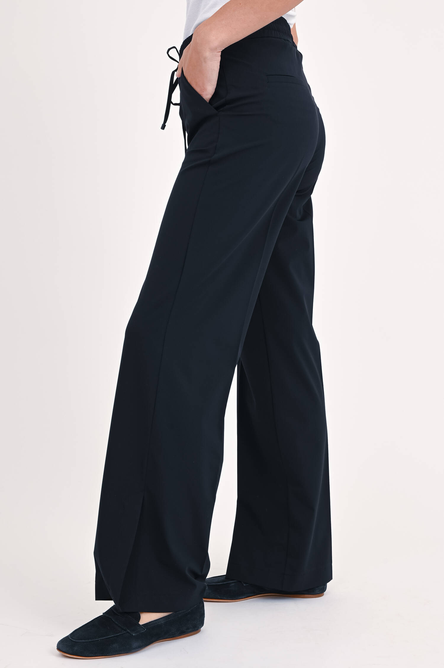 Gerade Hose AVRIL mit Schlitz in Midnight Gerade Hose AVRIL mit Schlitz in Midnight