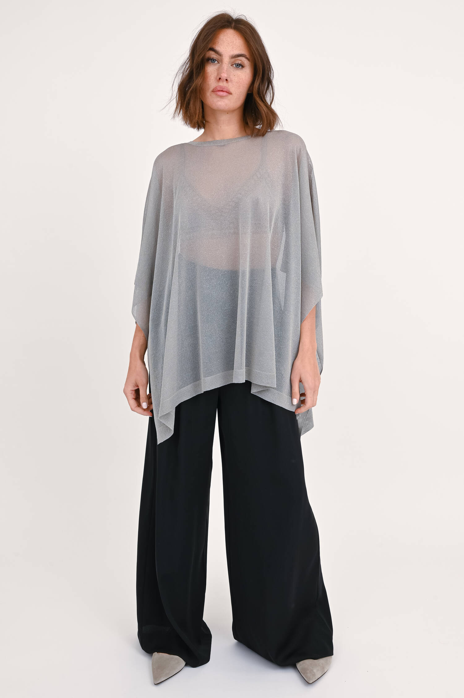 Poncho mit Lurex-Fäden in Silber