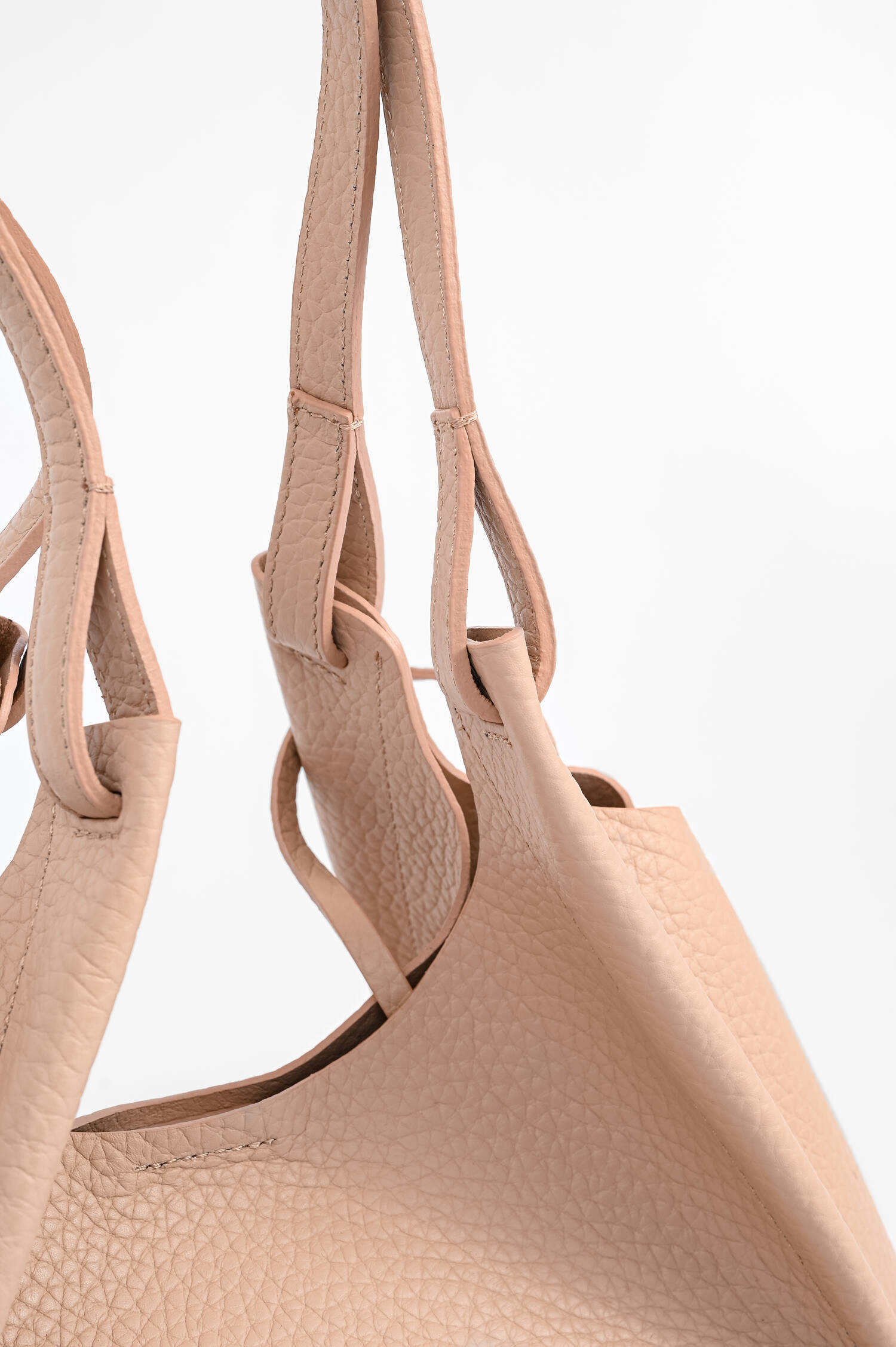 Shopper DUA aus genarbtem Leder in Pink Salt Shopper DUA aus genarbtem Leder in Pink Salt