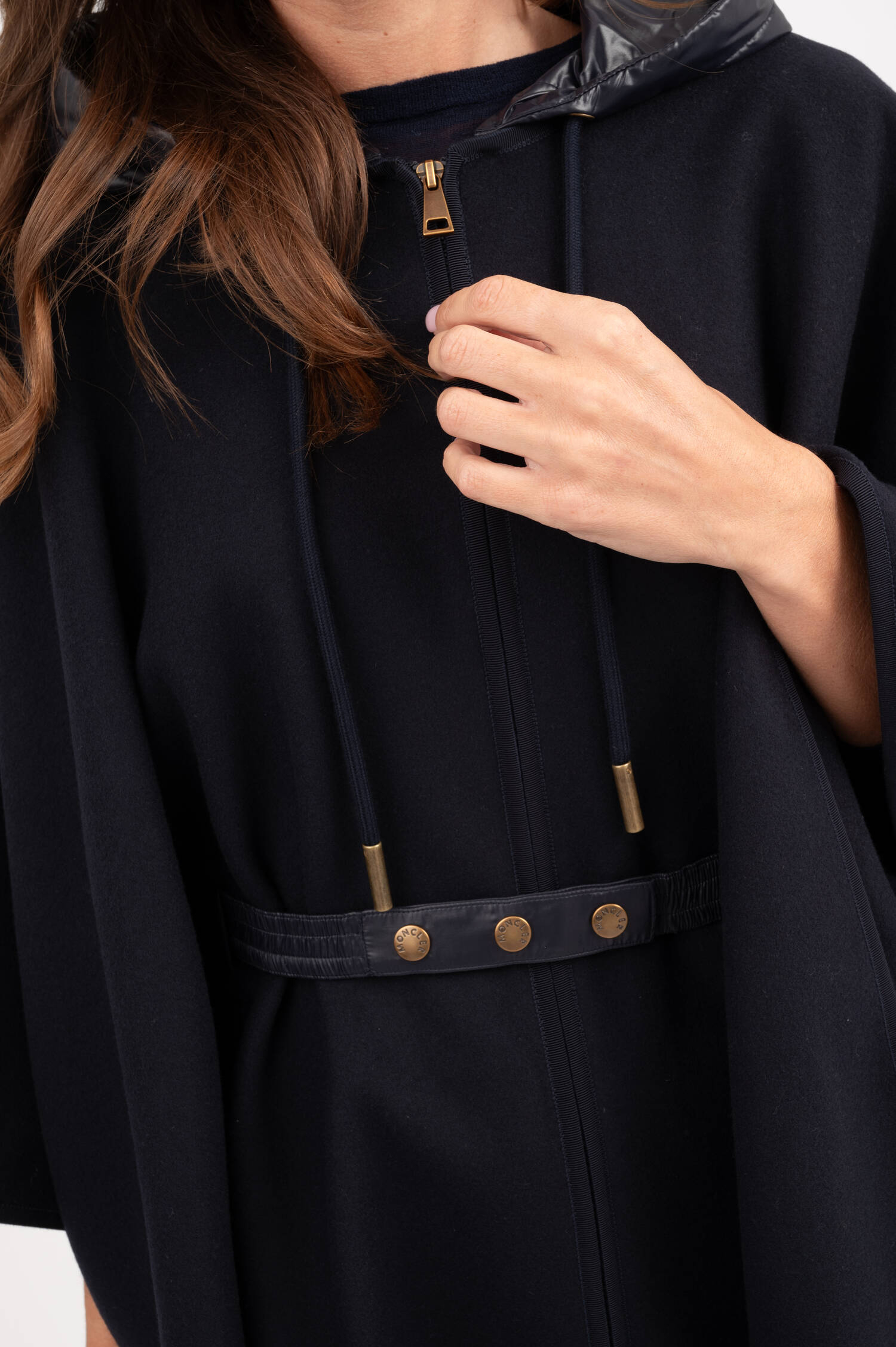 Cape aus Schurwolle in Navy Cape aus Schurwolle in Navy