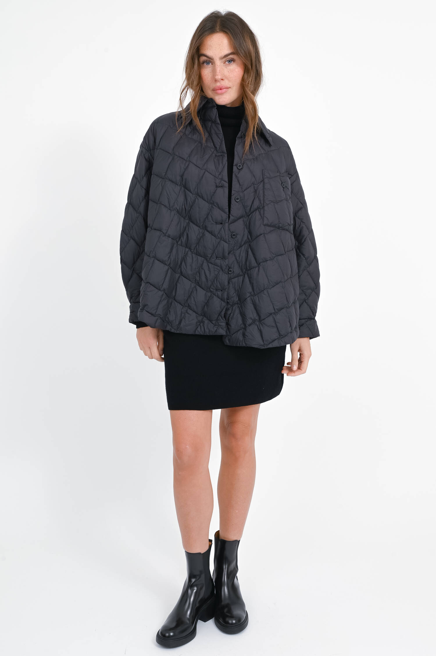 Daunenjacke mit Stepp-Optik in Black