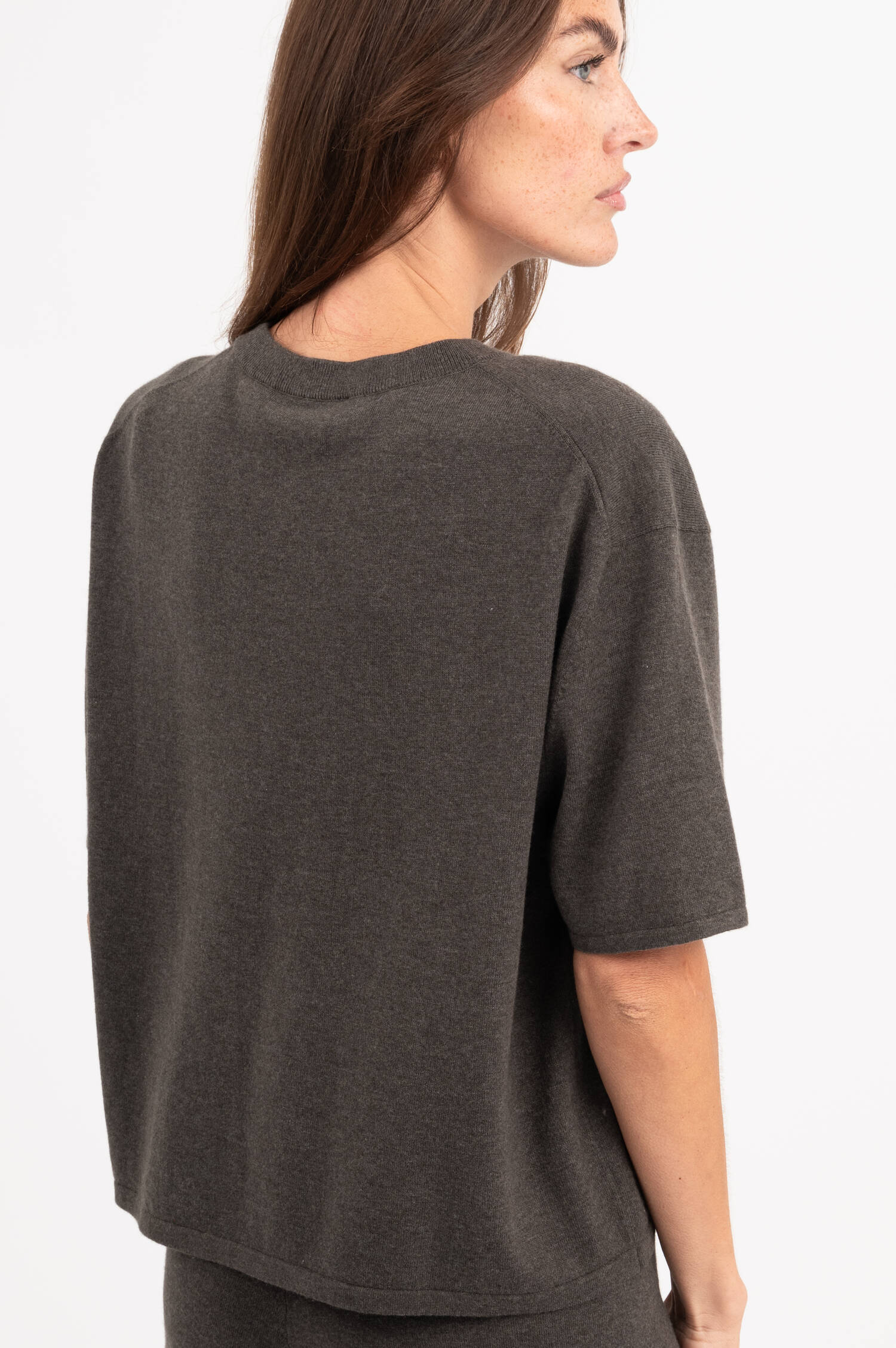T-Shirt RUBIE in Taupe T-Shirt RUBIE in Taupe