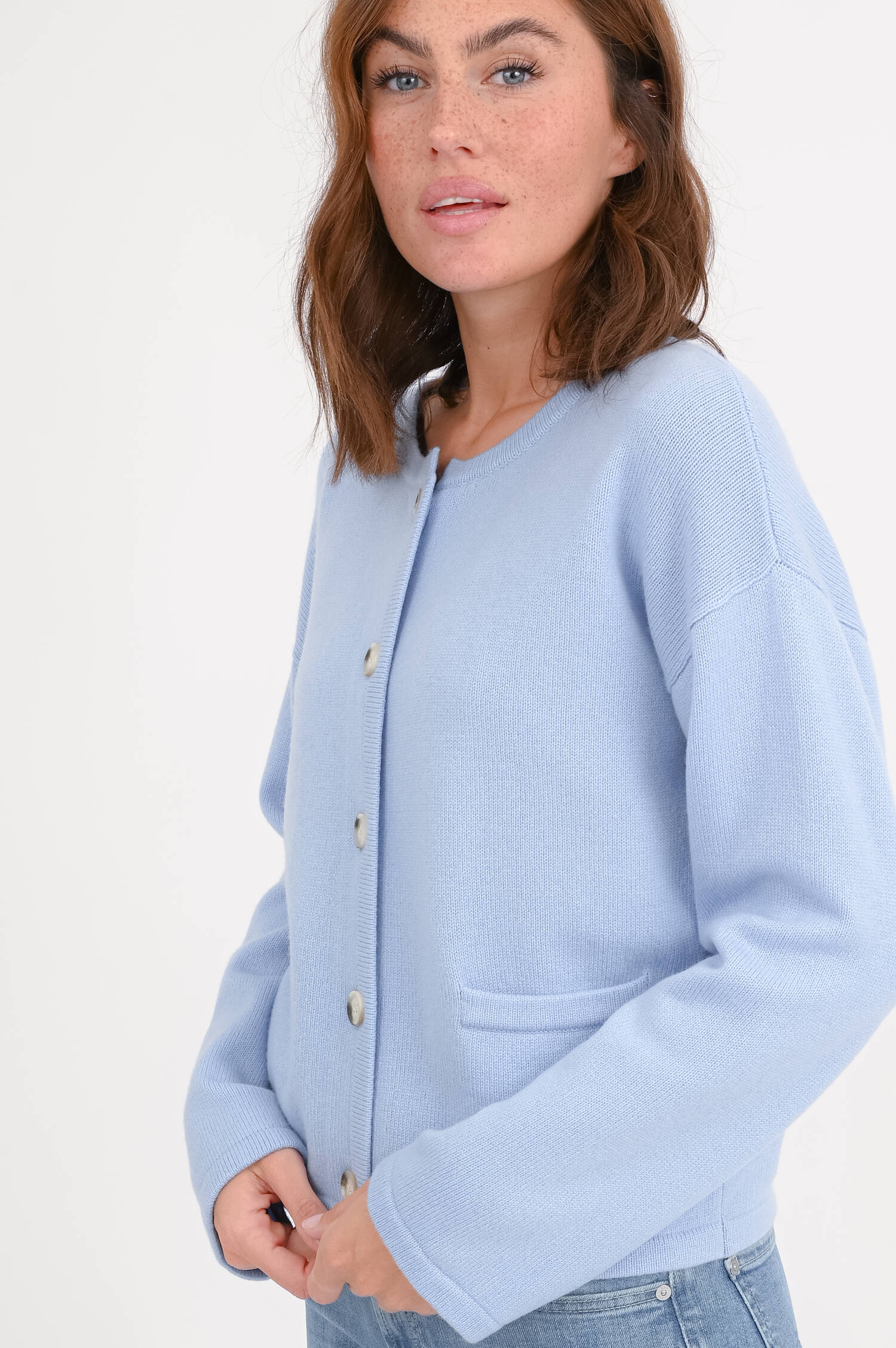 Strickweste aus Woll-Cashmere-Mix in Hellblau