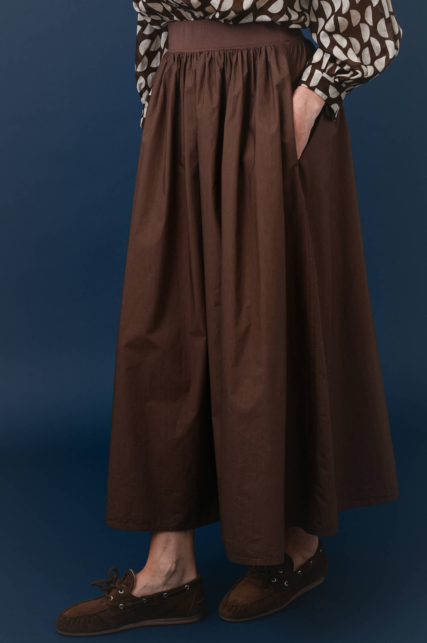 A-Form Midi Rock in Braun 