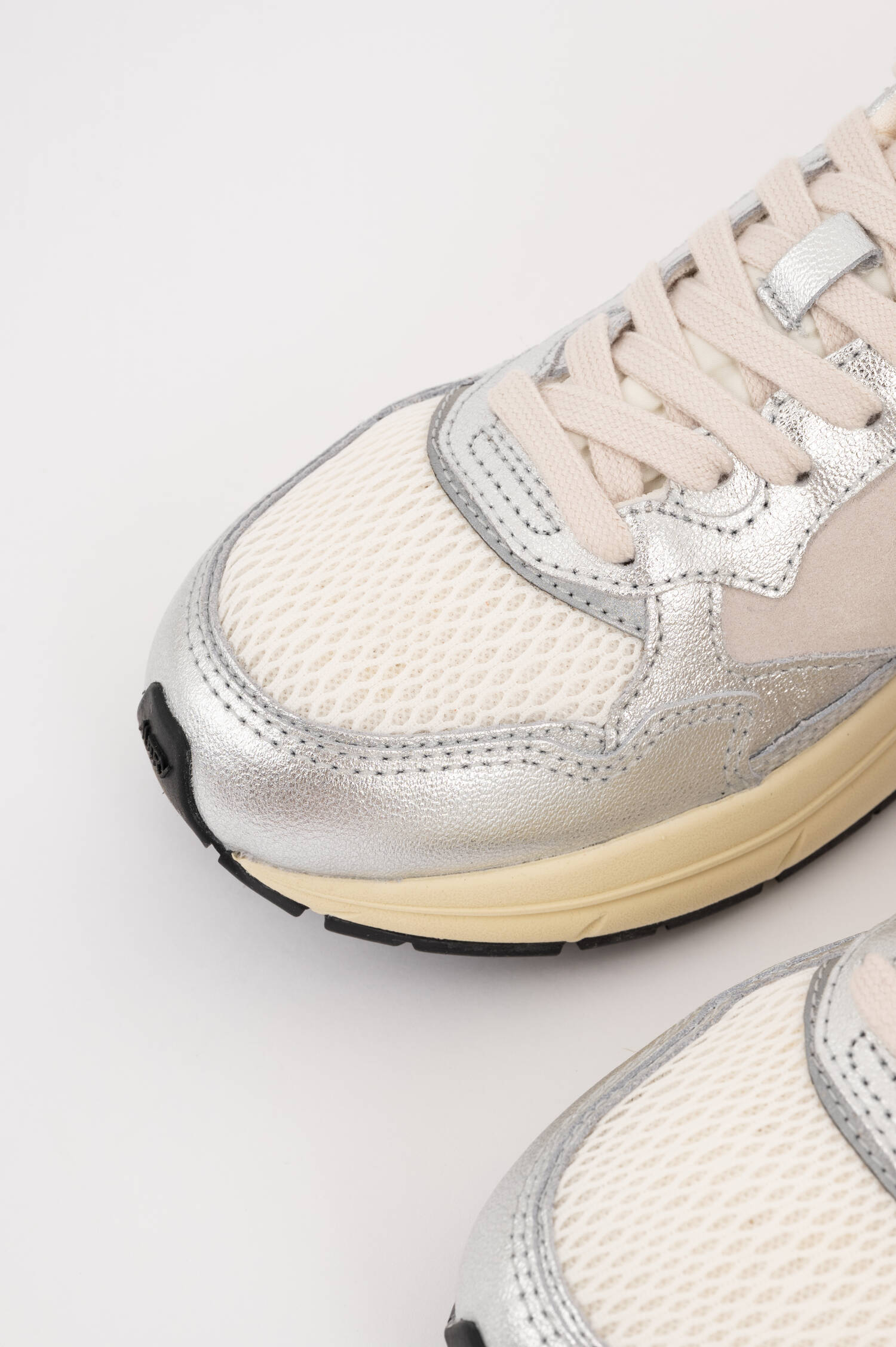 Sneaker HYPERWAY LOW in Silber/Rot Sneaker HYPERWAY LOW in Silber/Rot