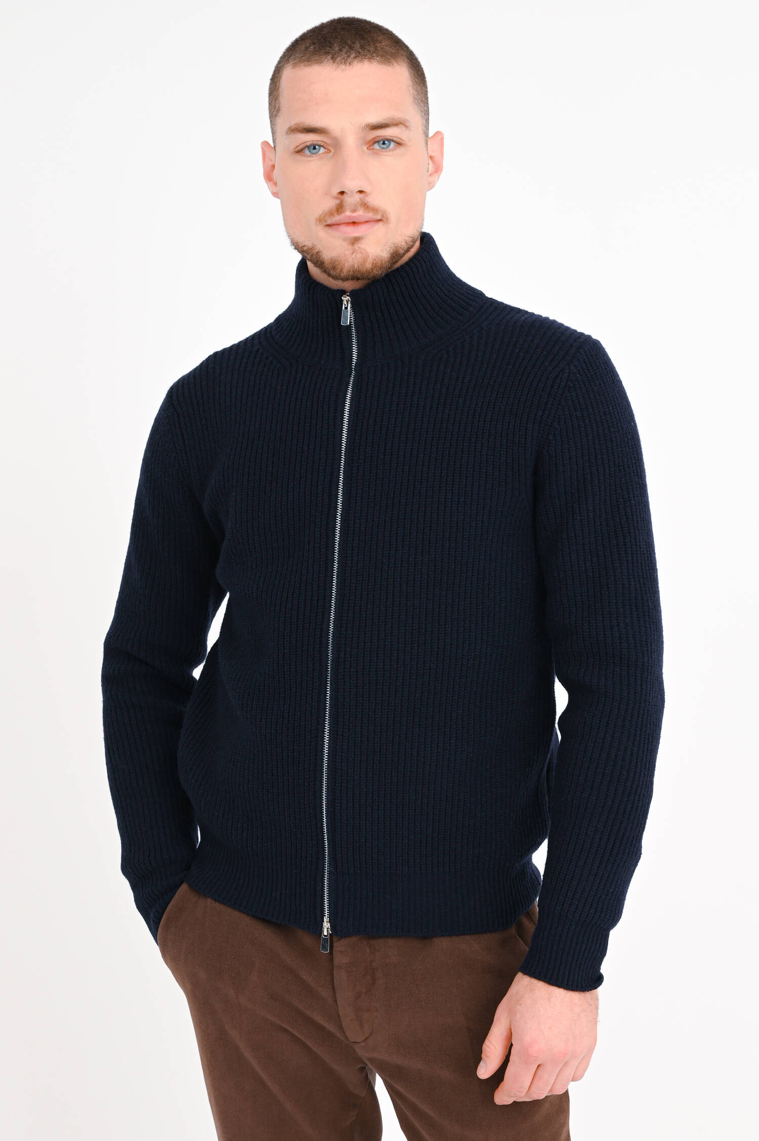 Strickjacke aus Wollmix in Navy Strickjacke aus Wollmix in Navy