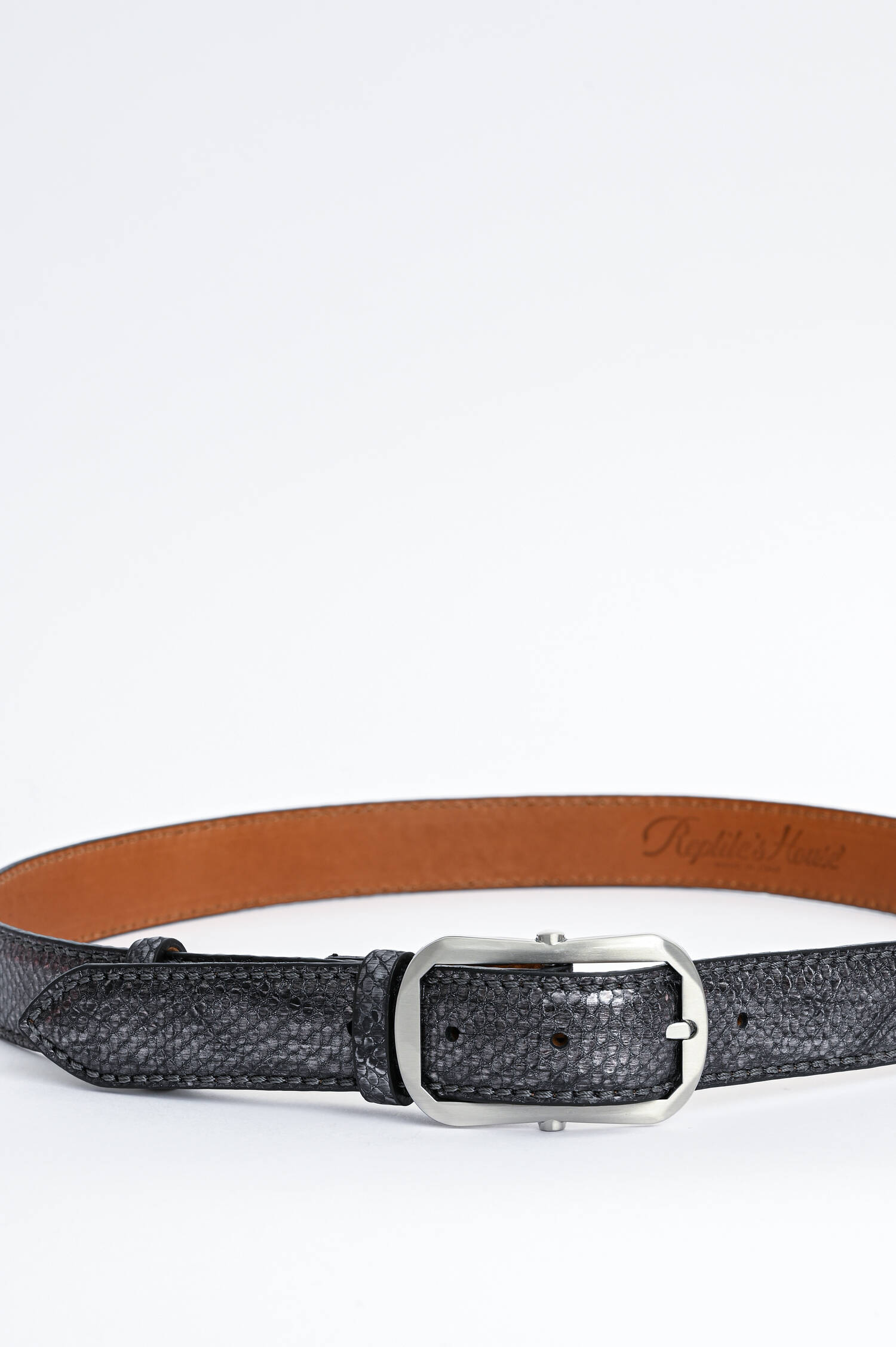 Schimmernder Ledergürtel FANNY in Silbergrau 