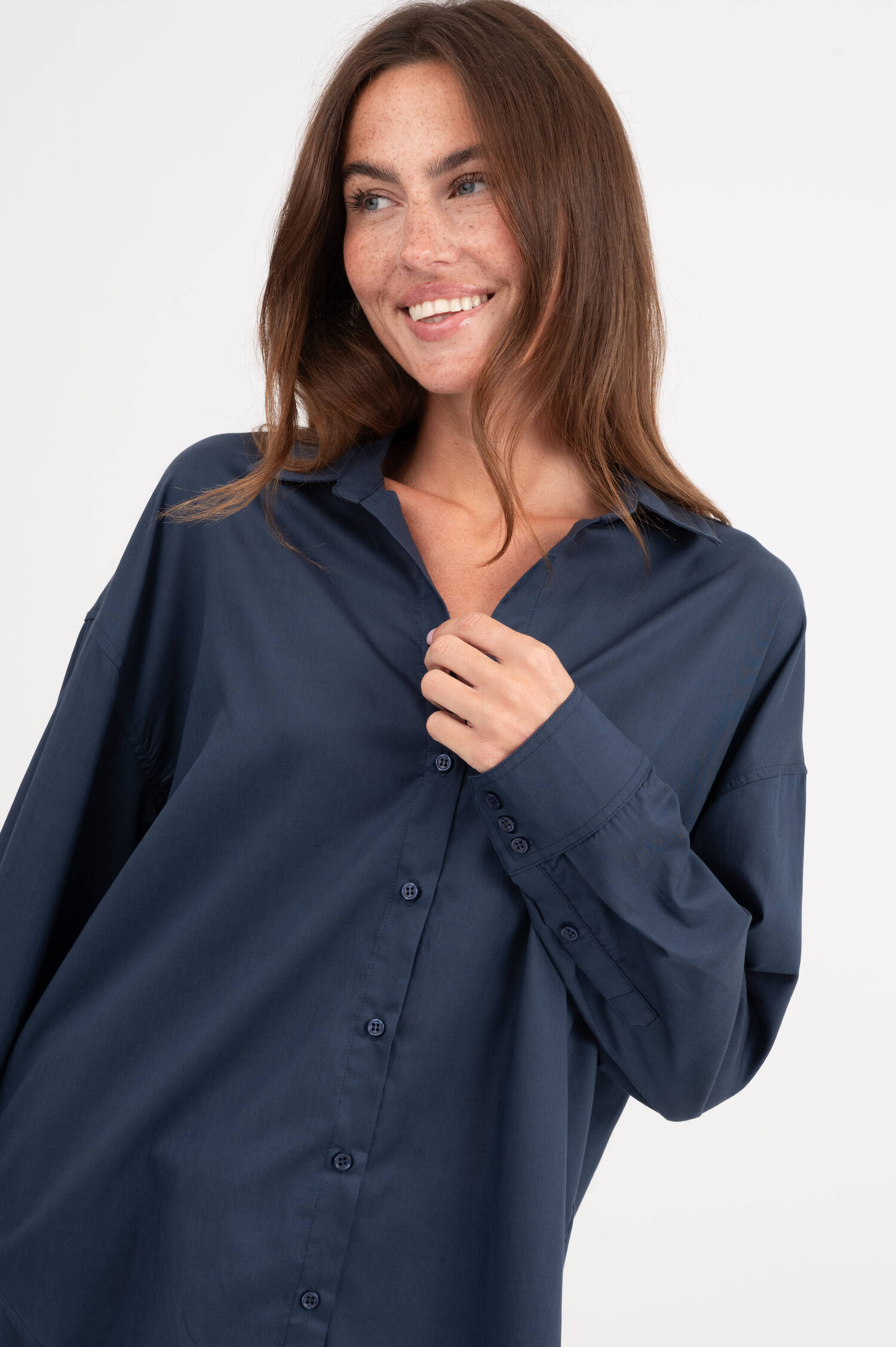 Lockere Bluse in Dunkelblau