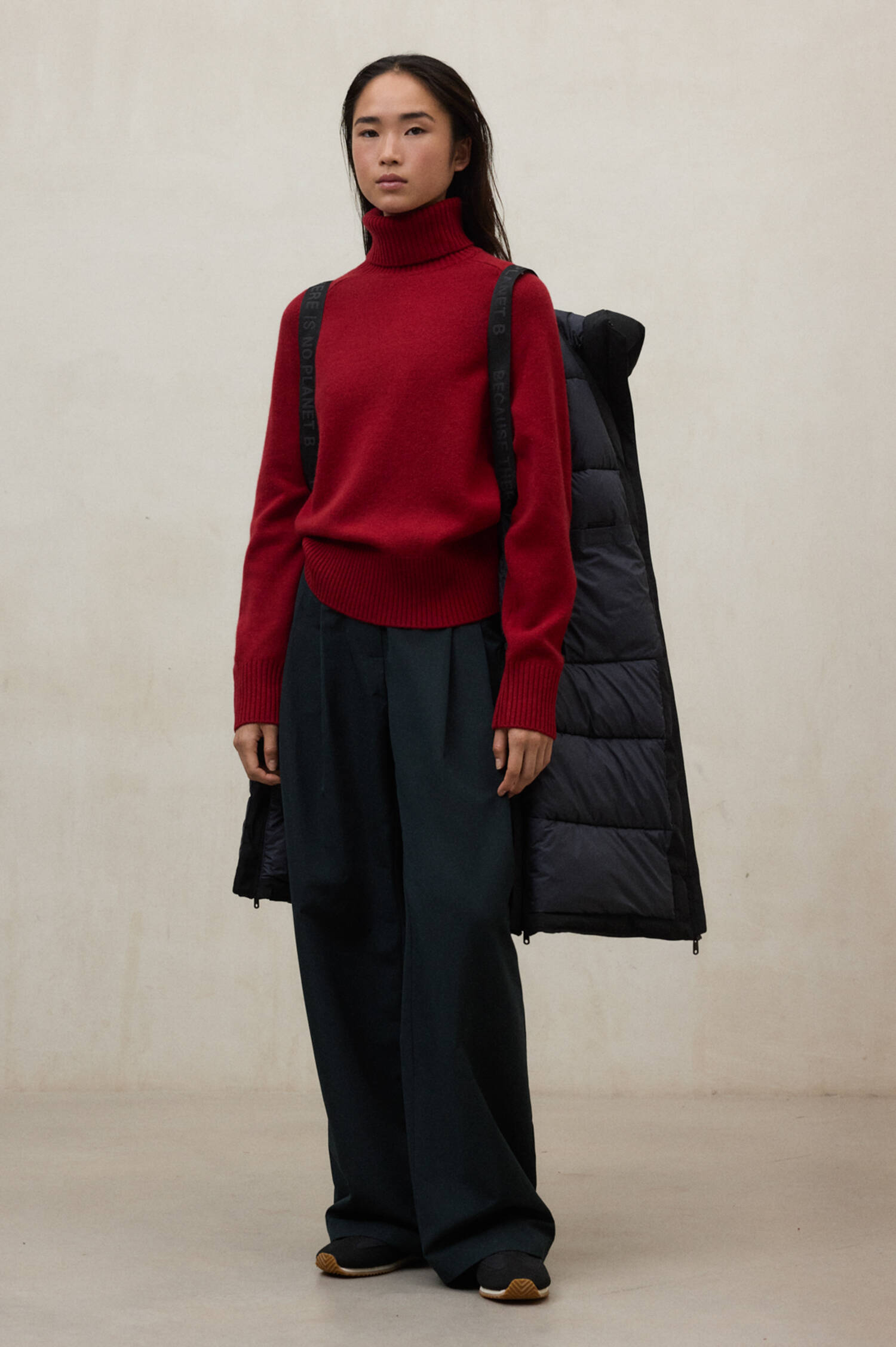 Mantel MATI in Schwarz