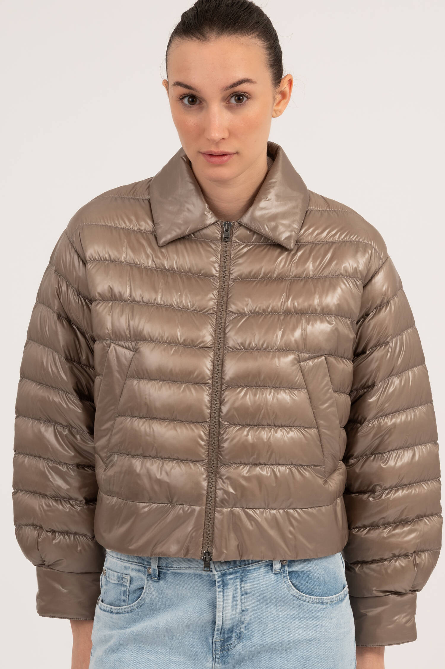 Boxy Steppjacke in Taupe