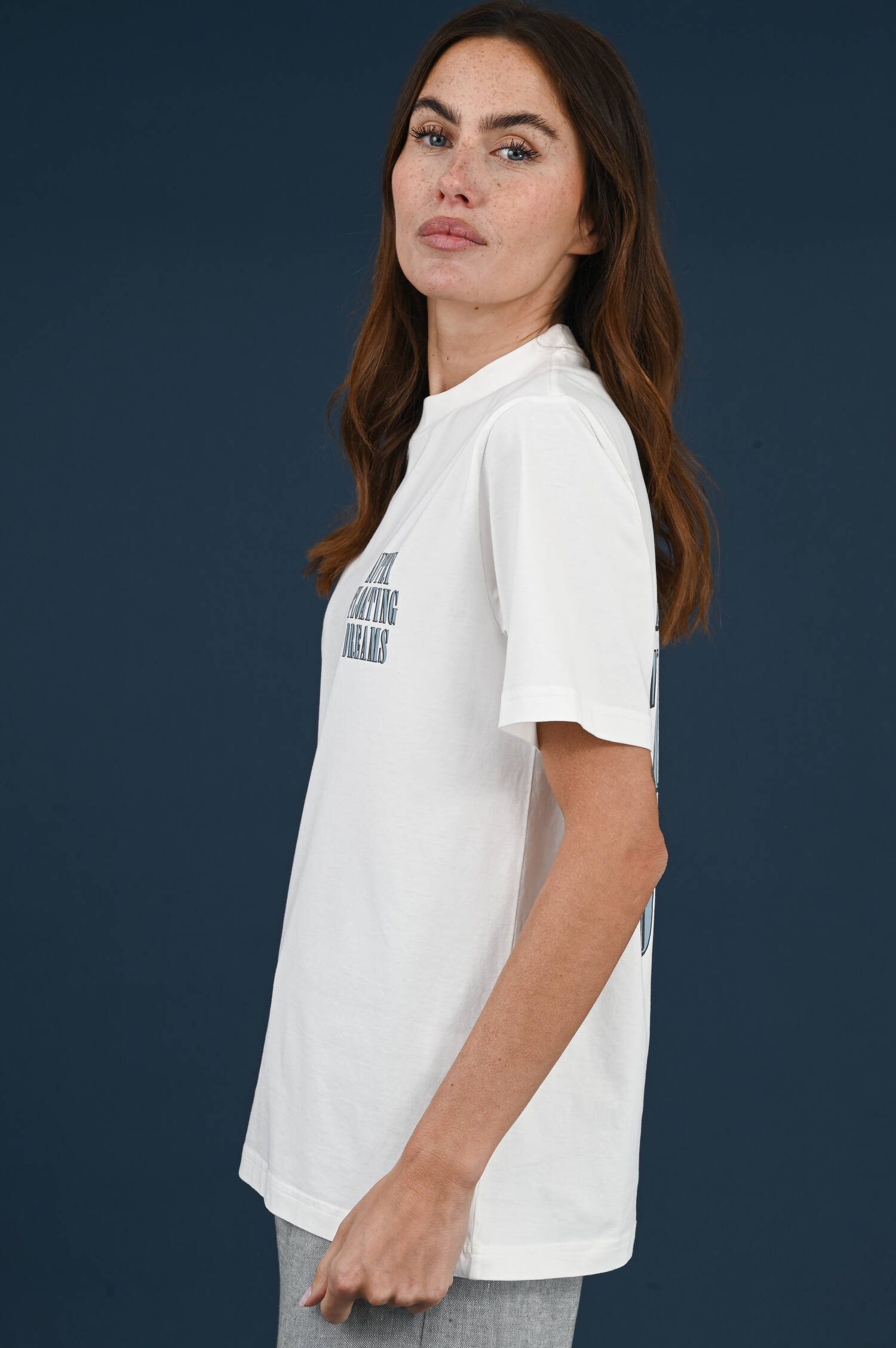 T-Shirt FLOATING DREAMS in Weiß