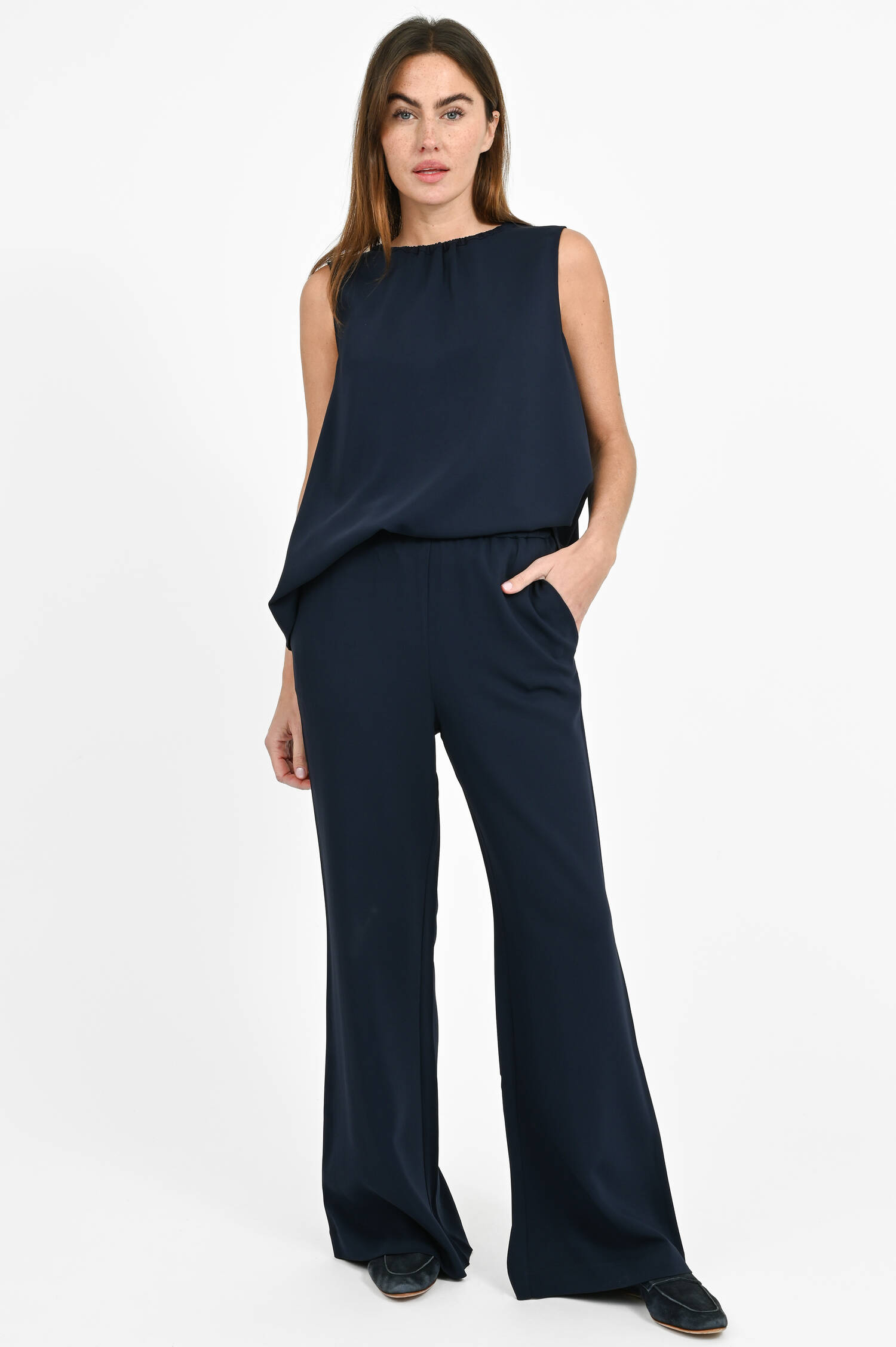 Wide-Leg-Hose aus Viskose in Midnight Wide-Leg-Hose aus Viskose in Midnight