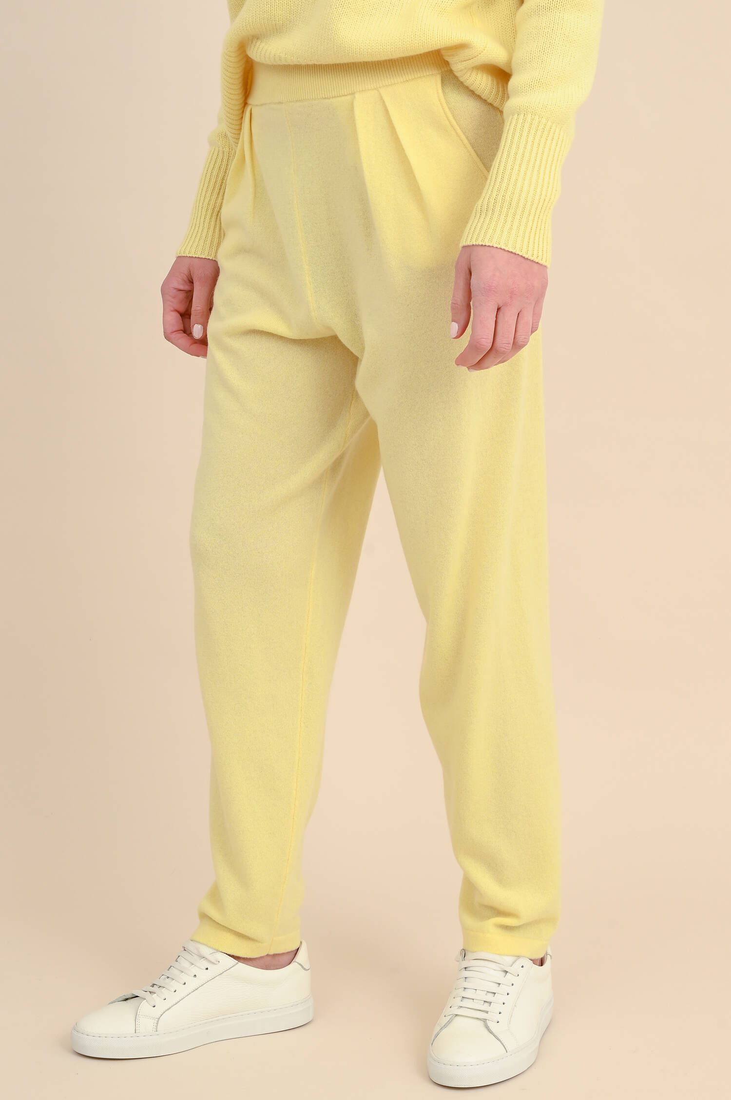Cashmere Hose JO in Pastellgelb