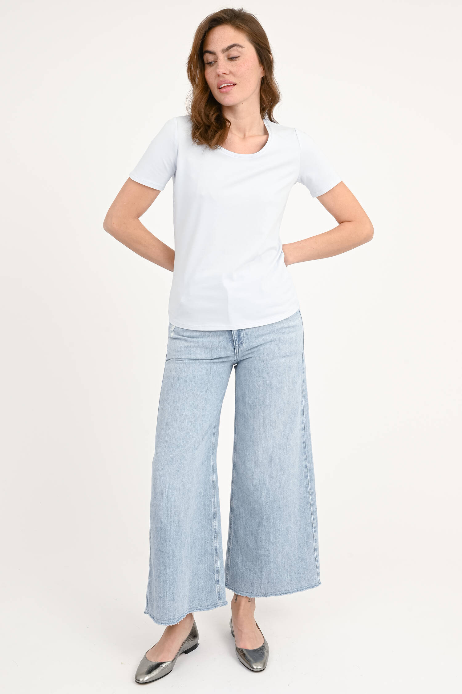  Baumwoll-Shirt mit Rundhalsausschnitt in Hellblau