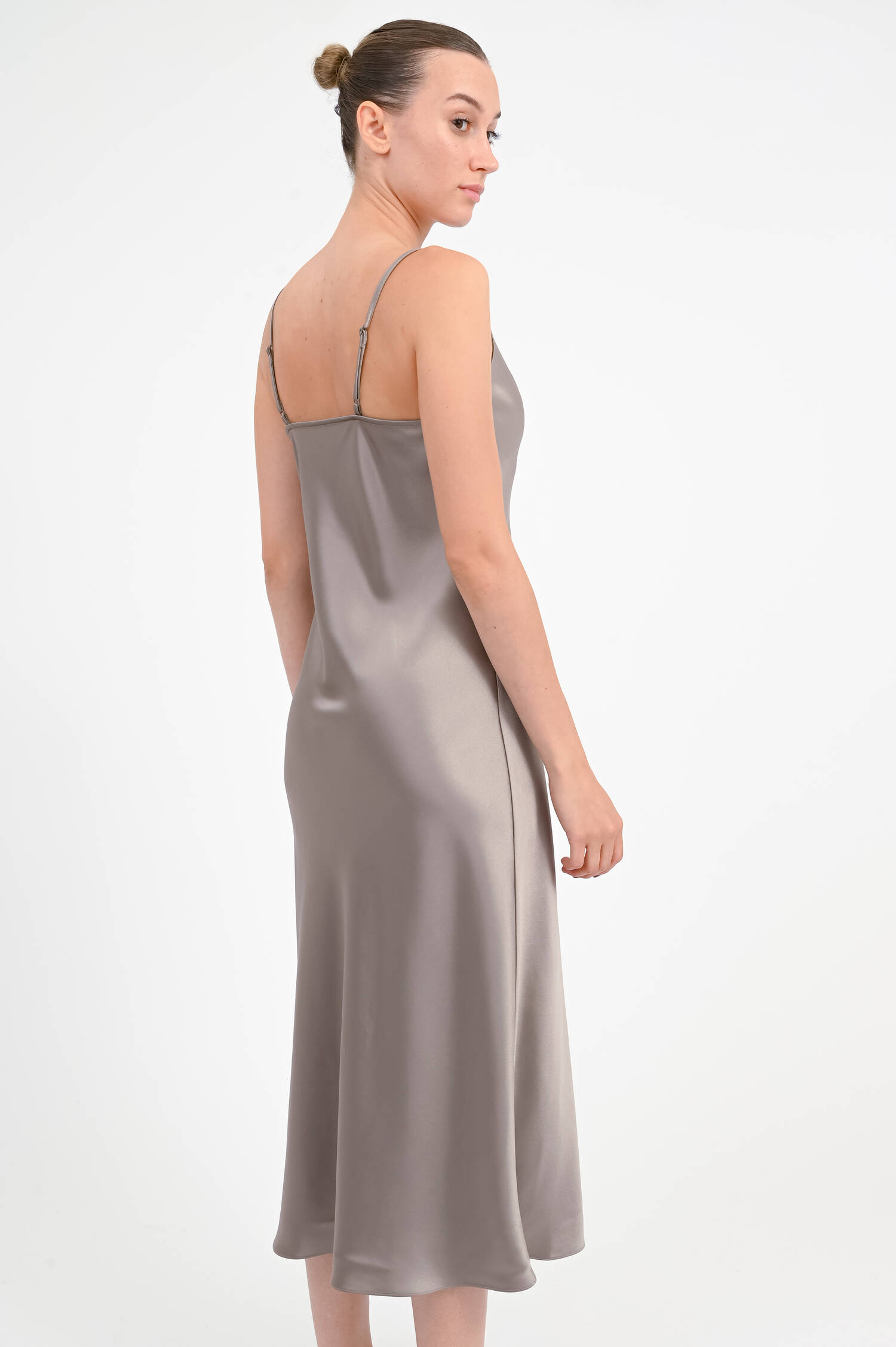 Midi-Satinkleid in Roasted Cashew