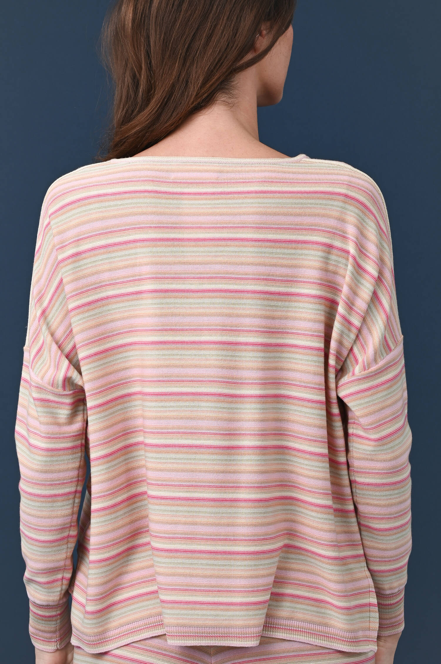 Langarm Top aus Wolle in Rose gemustert