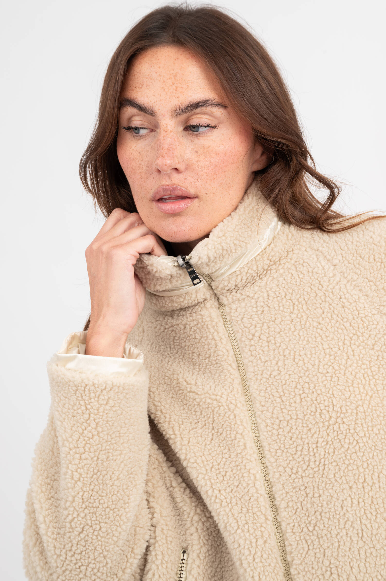 Teddyjacke in Beige