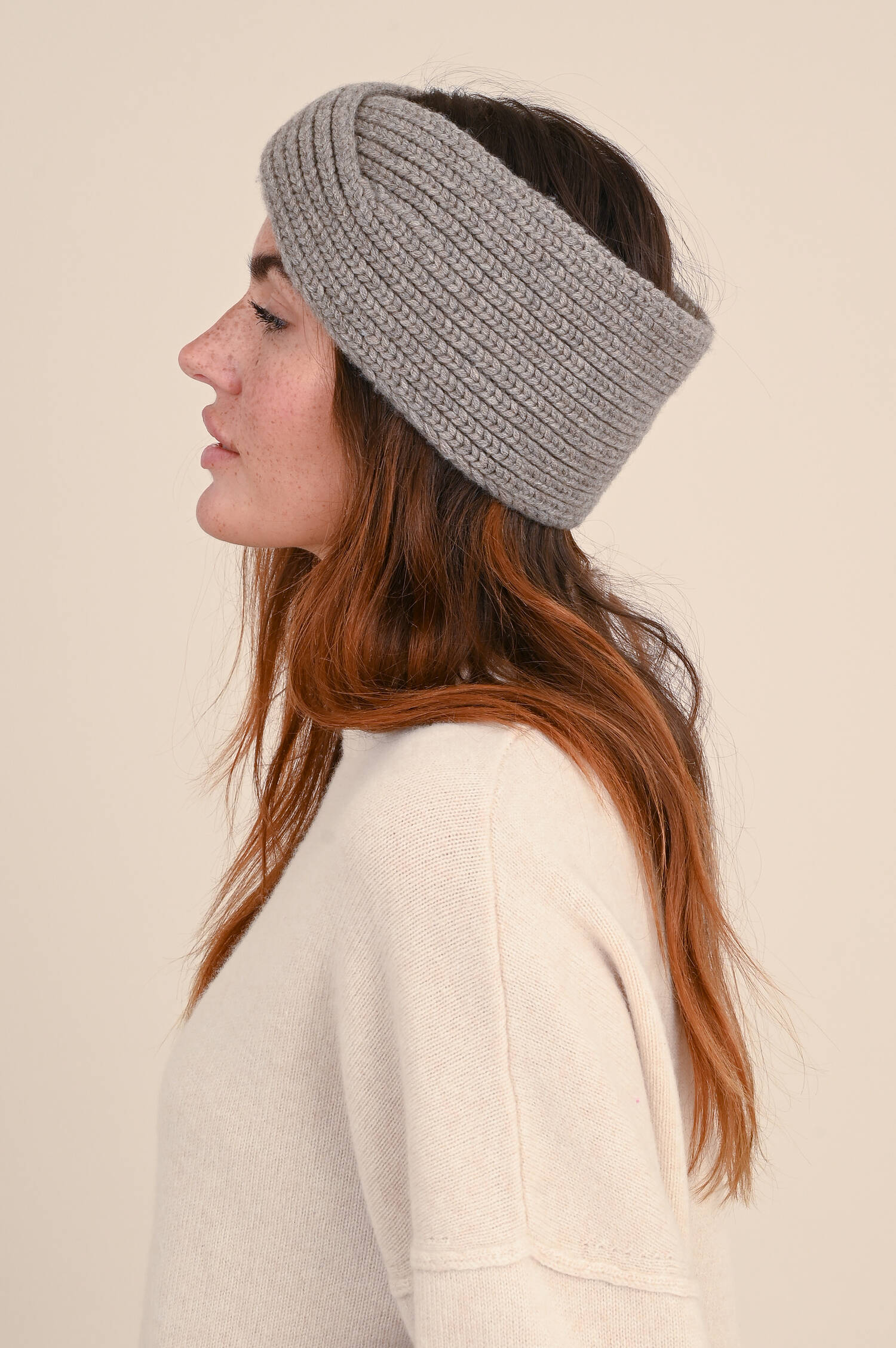 Cashmere Stirnband mit Twist in Taupe