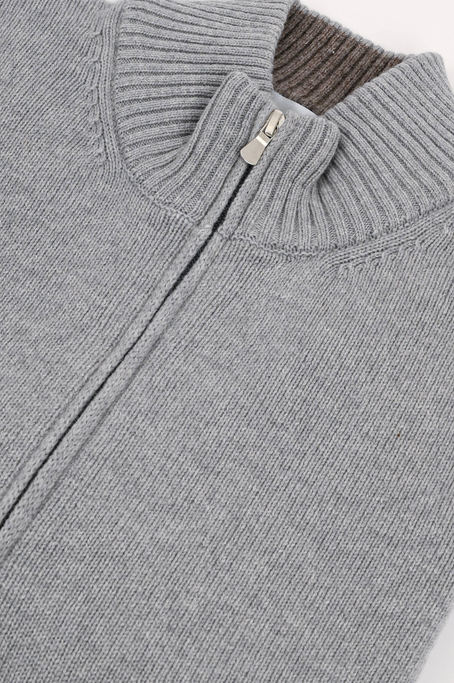 Wollmix Strickjacke in Hellgrau Wollmix Strickjacke in Hellgrau